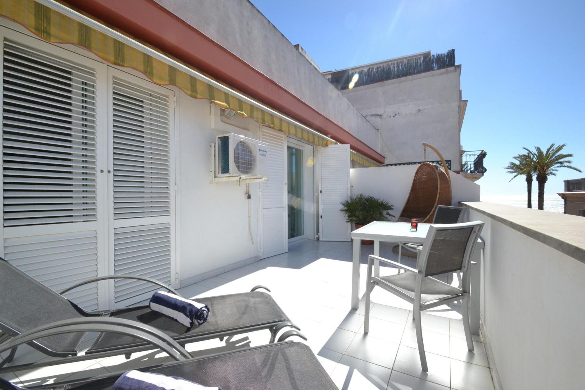 Viva - Mayo Terrace