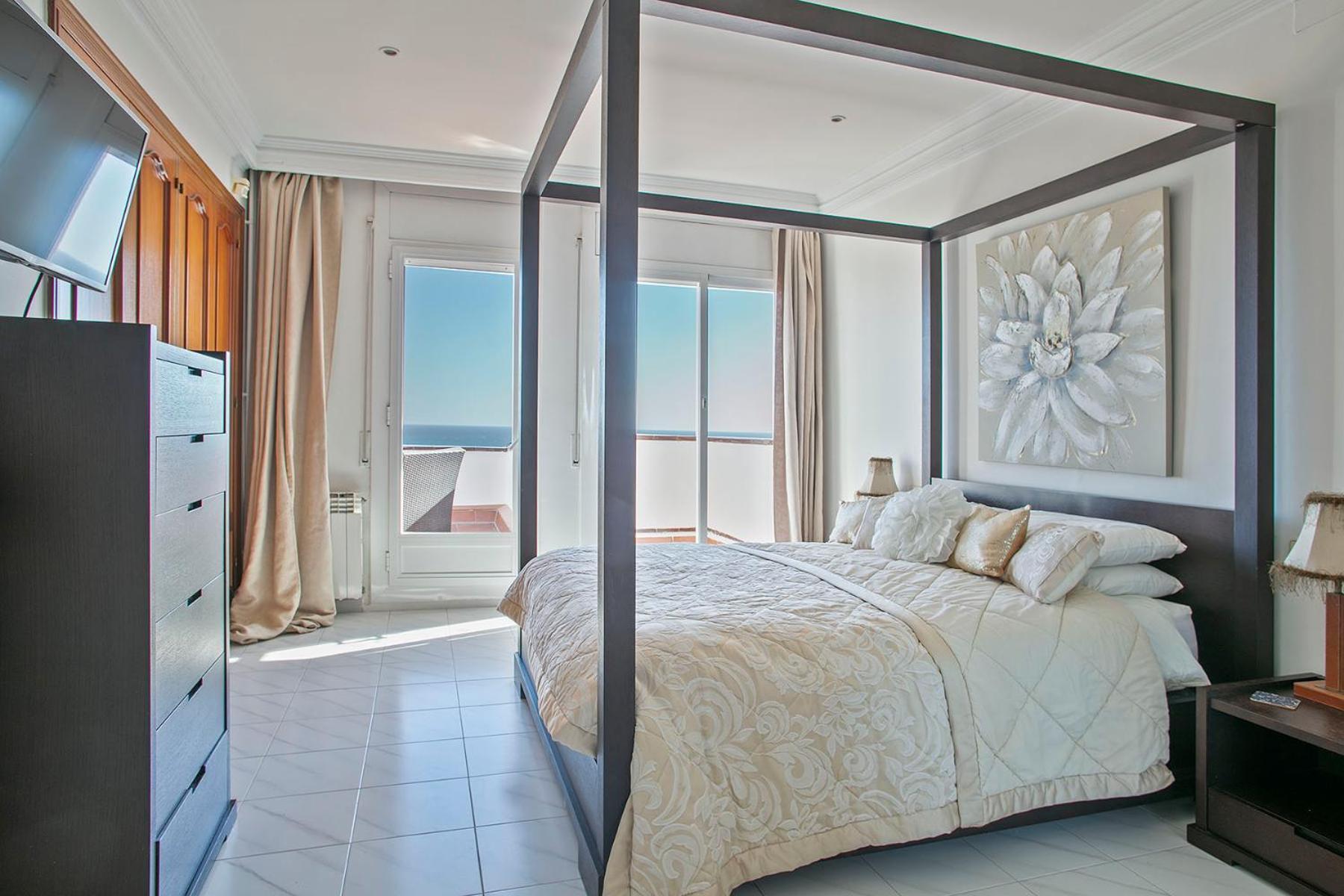 House With Amazing Views , Overlooking The Festival Town Of Holiday home Sitges