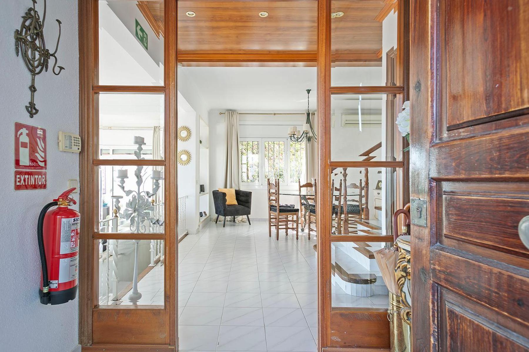 House With Amazing Views , Overlooking The Festival Town Of Holiday home Sitges