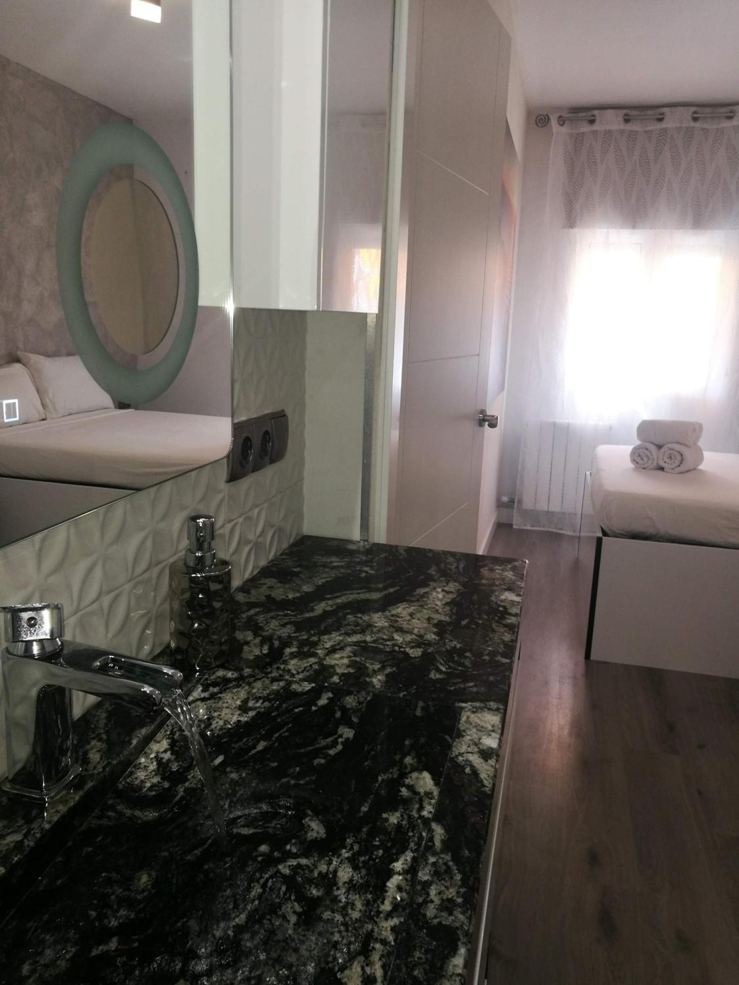 Oasis Apartment