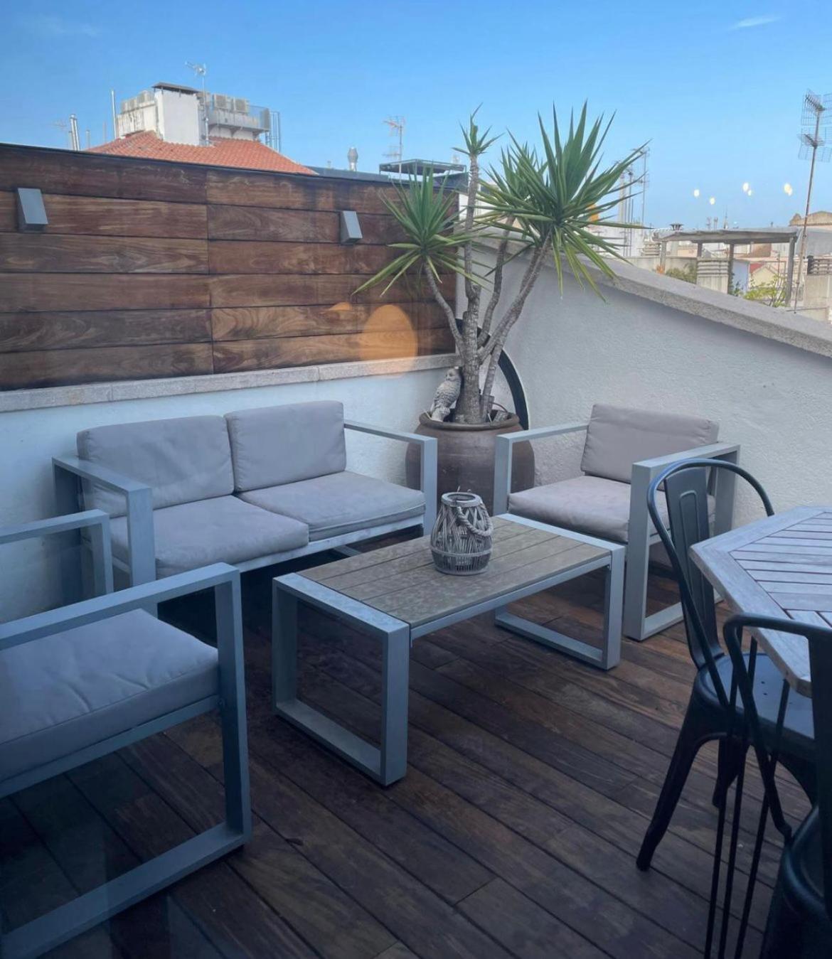 Barcelona Bs Apartment *