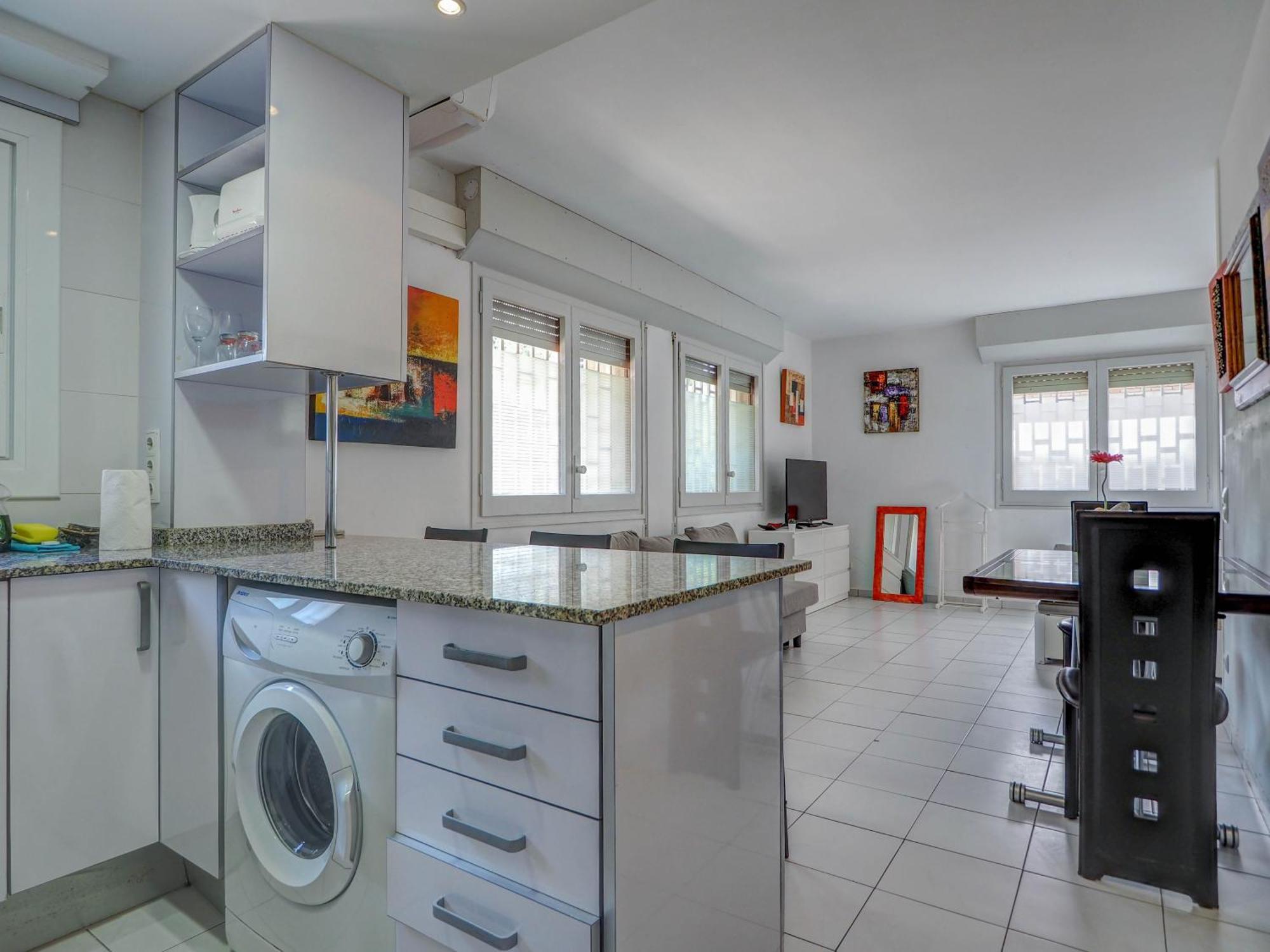 Globos By Hello Homes * Sitges