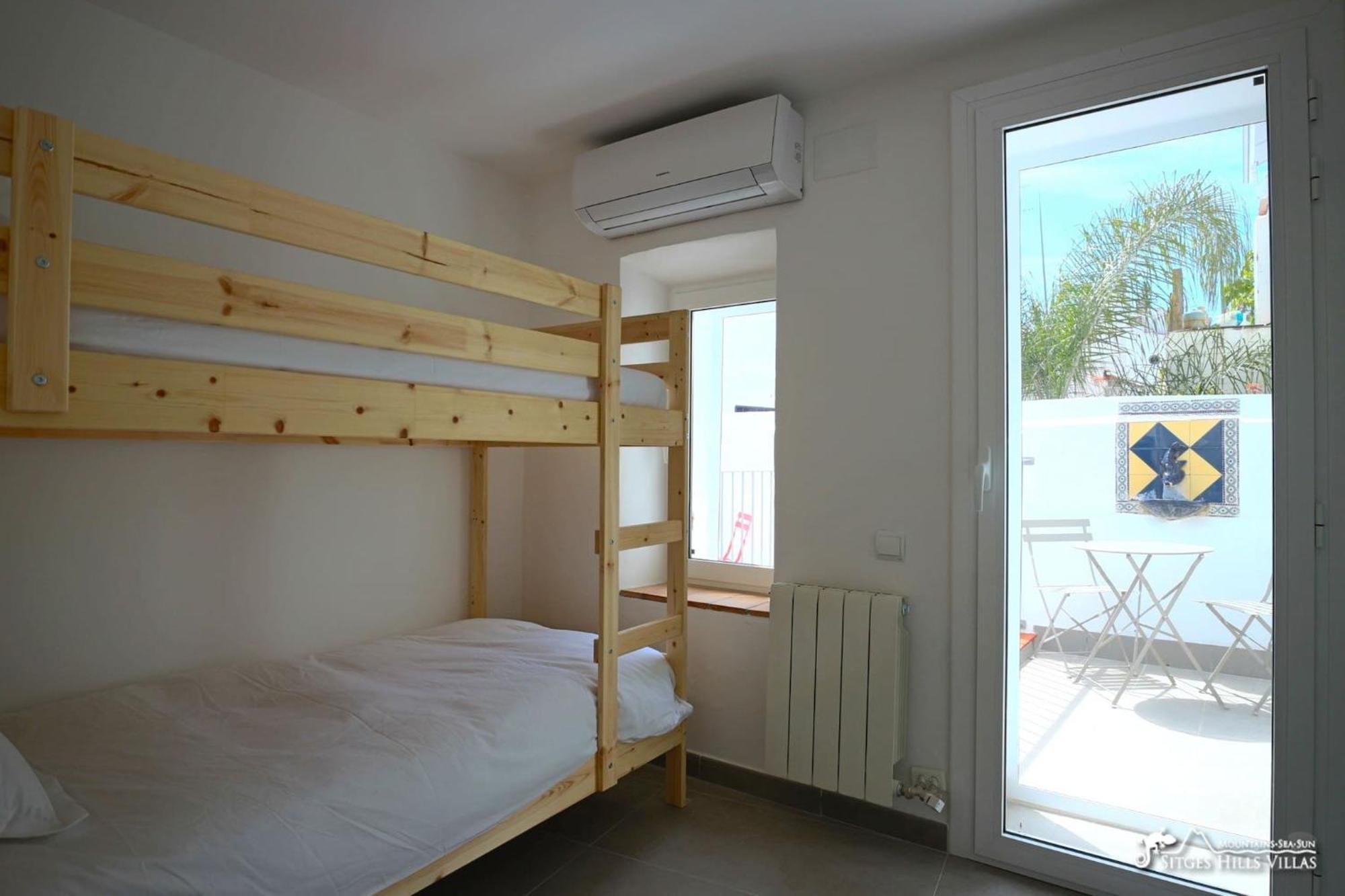 Charming Casa In Centre & Minutes To *