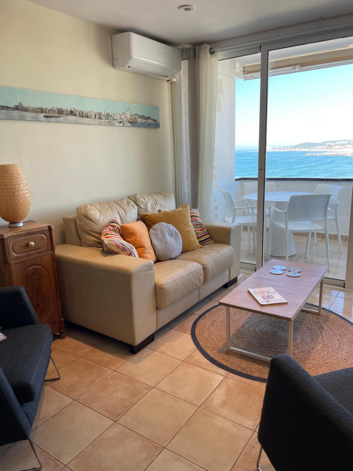 Viva - View * Sitges