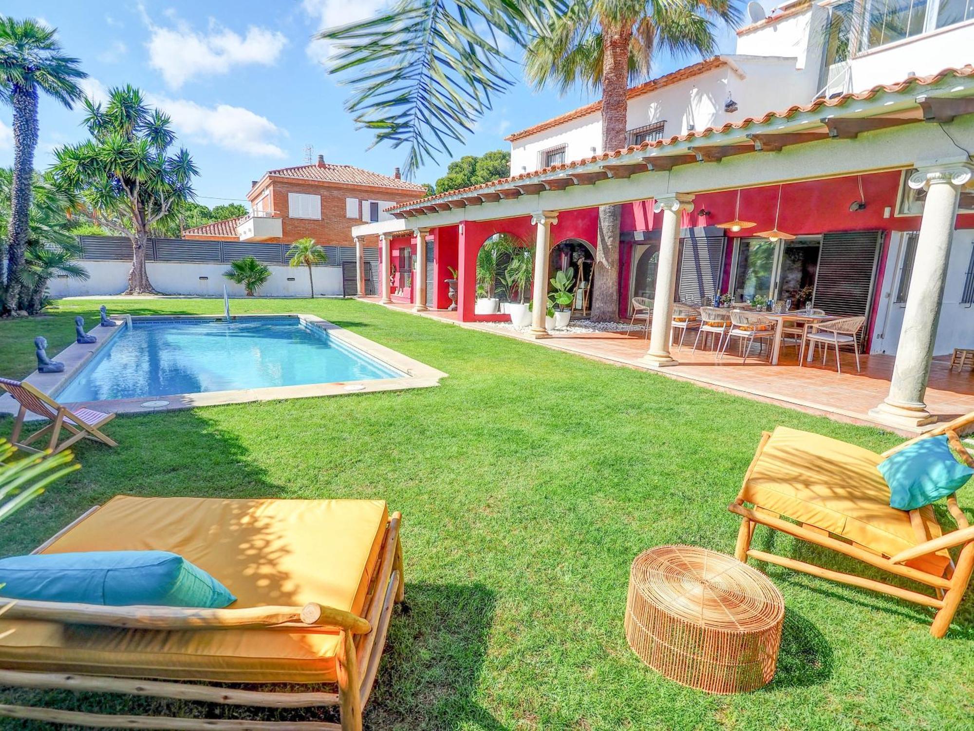 Nirvana By Hello Homes Sitges