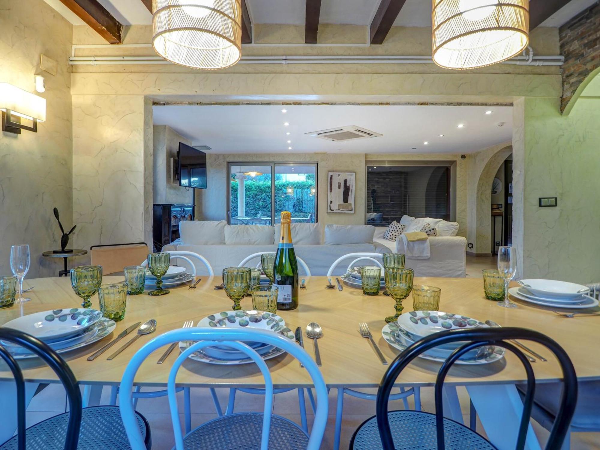 Nirvana By Hello Homes Pousada Sitges