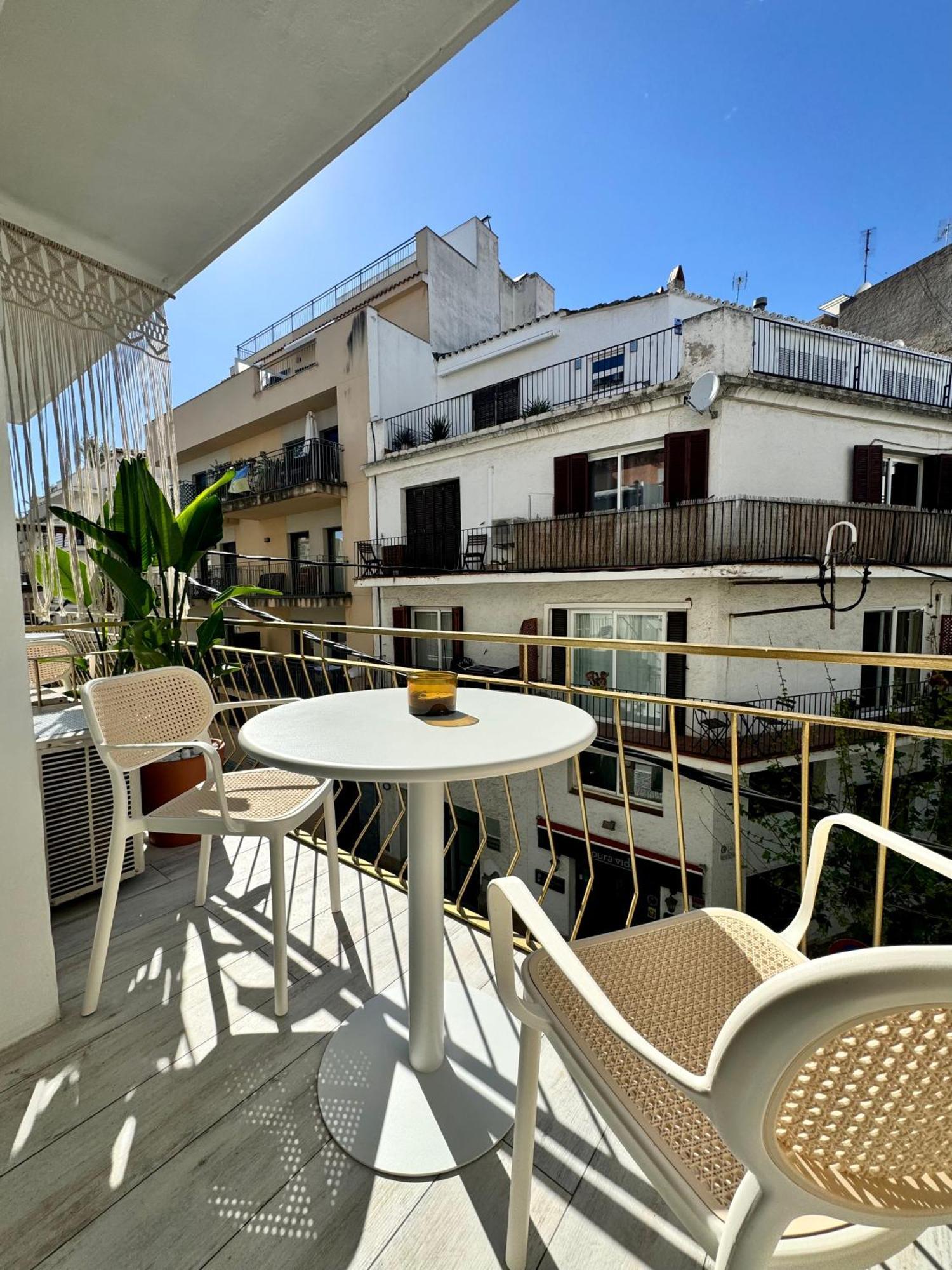 Aldara Hotel *
