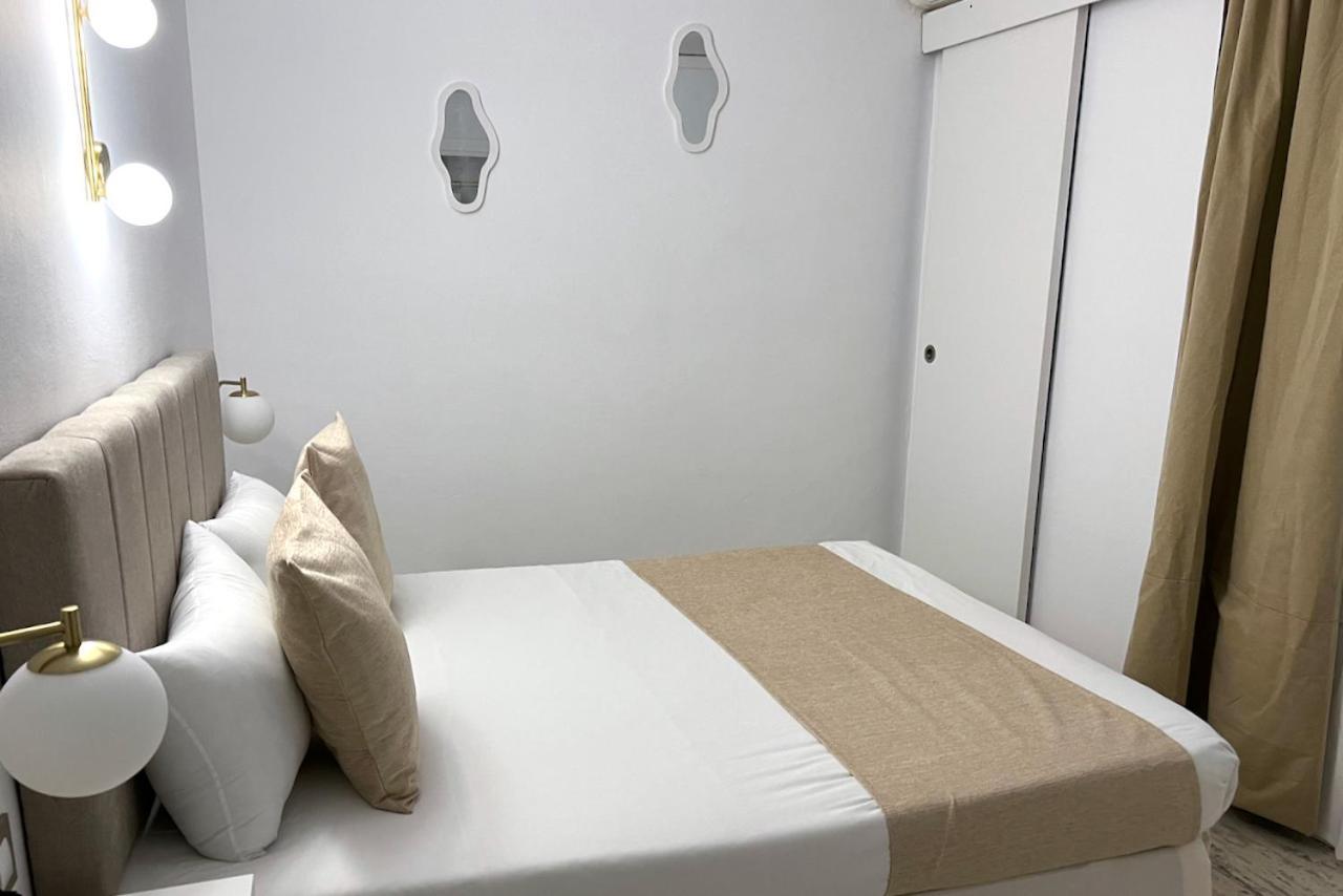 Aldara Hotel *