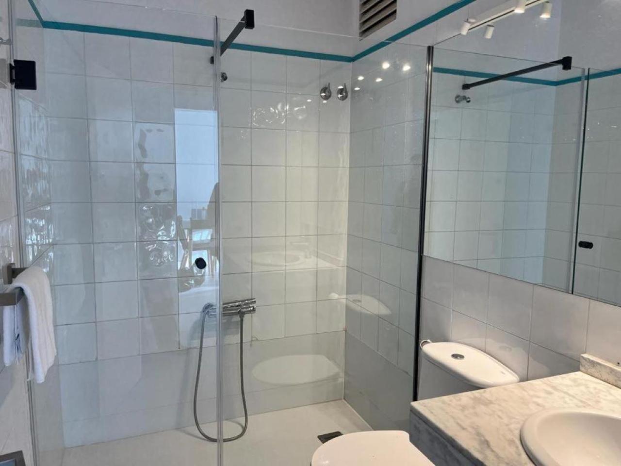 Privatunterkunft Chill Bar&rooms *