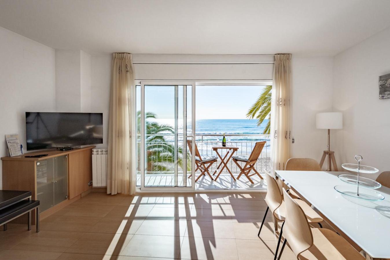 Insitges Sant Sebastia's Apartment *