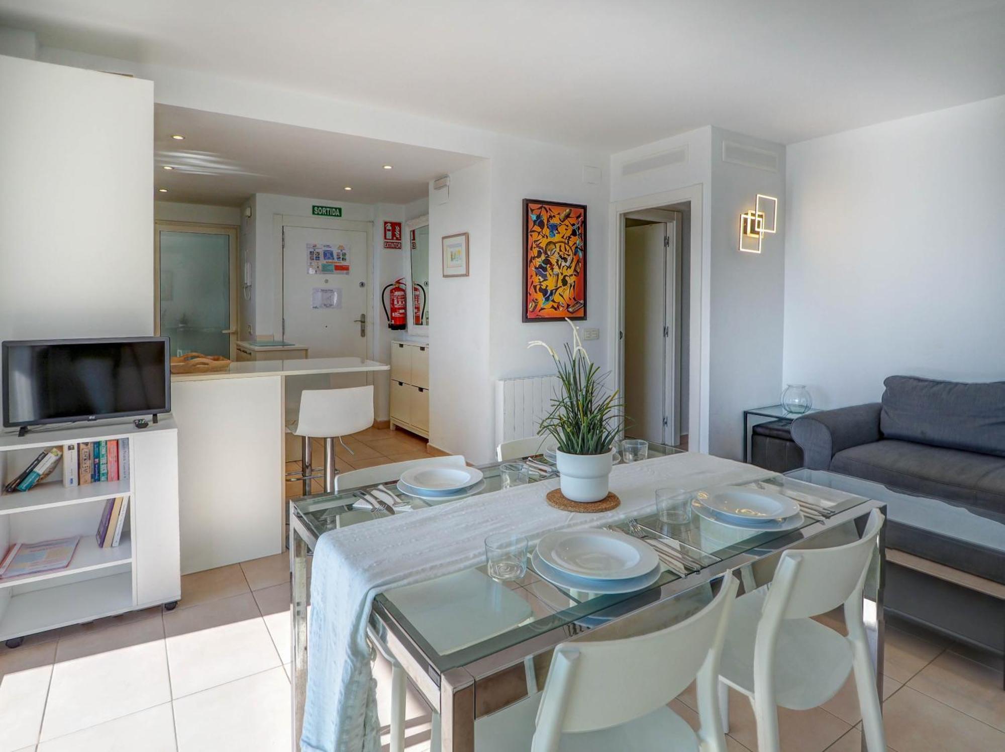 Balmins White By Hello Homes Appartement Sitges