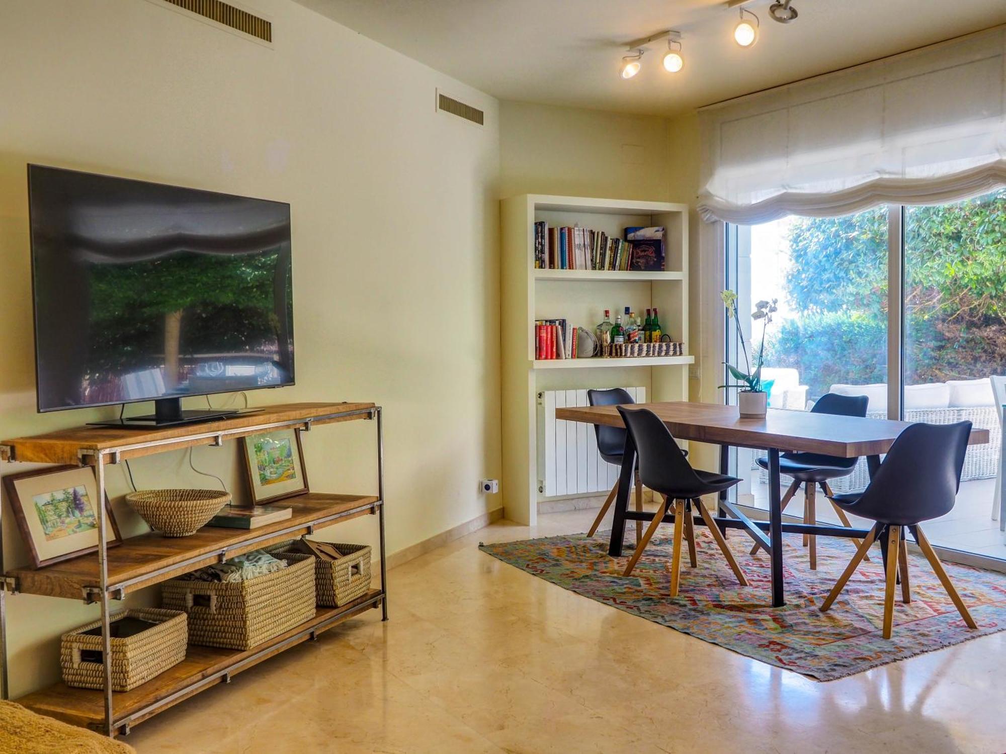 Apartment Luxury Seaview By Hello Homes