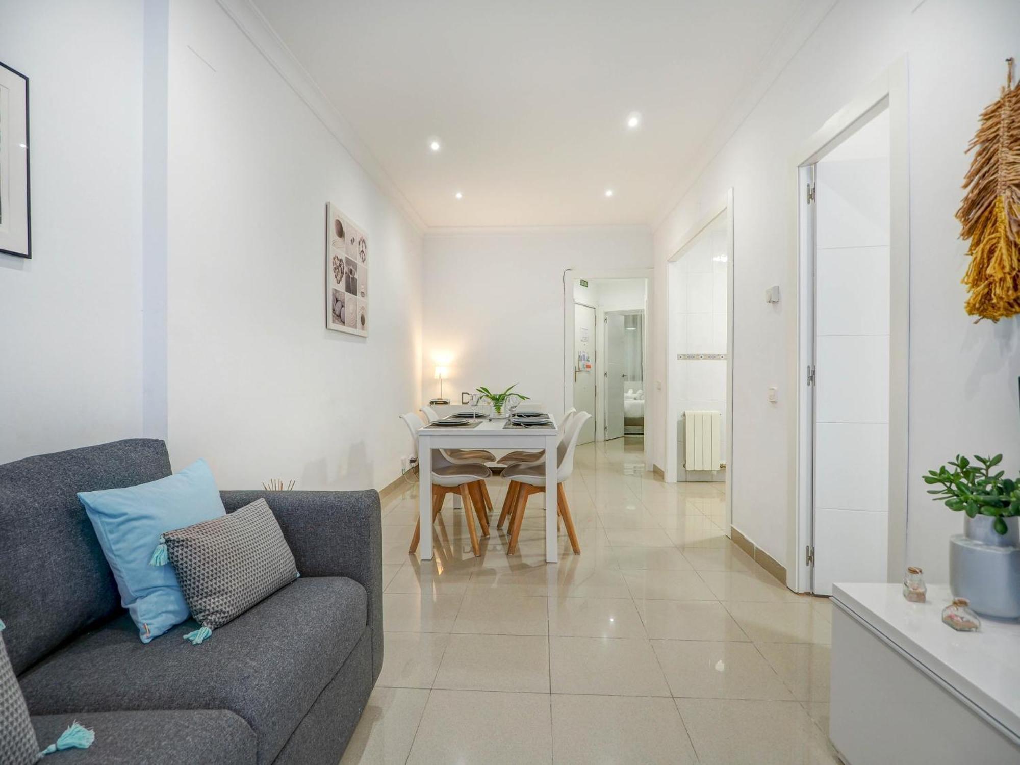 White Center By Hello Homes