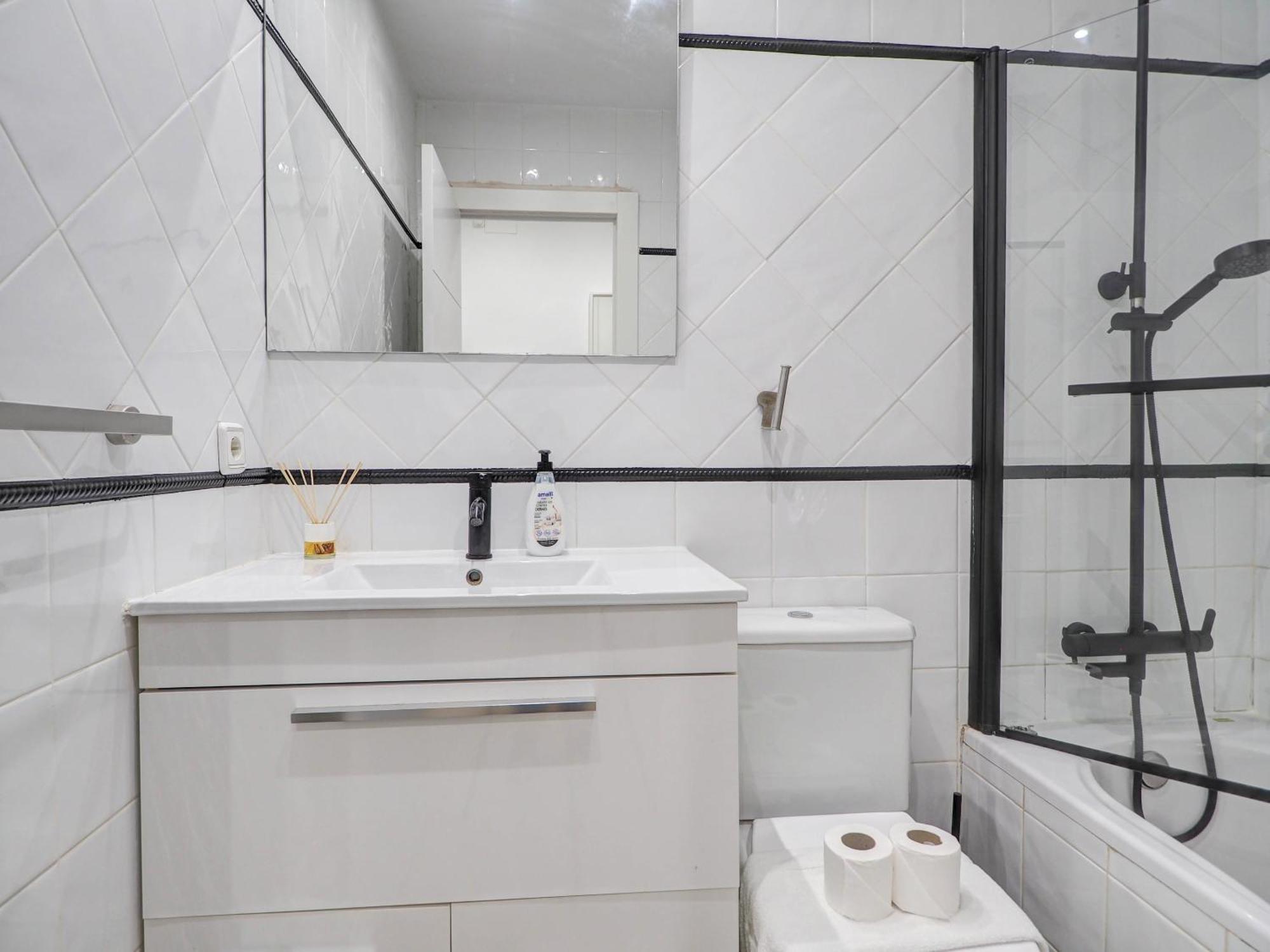 White Center By Hello Homes Apartment Sitges
