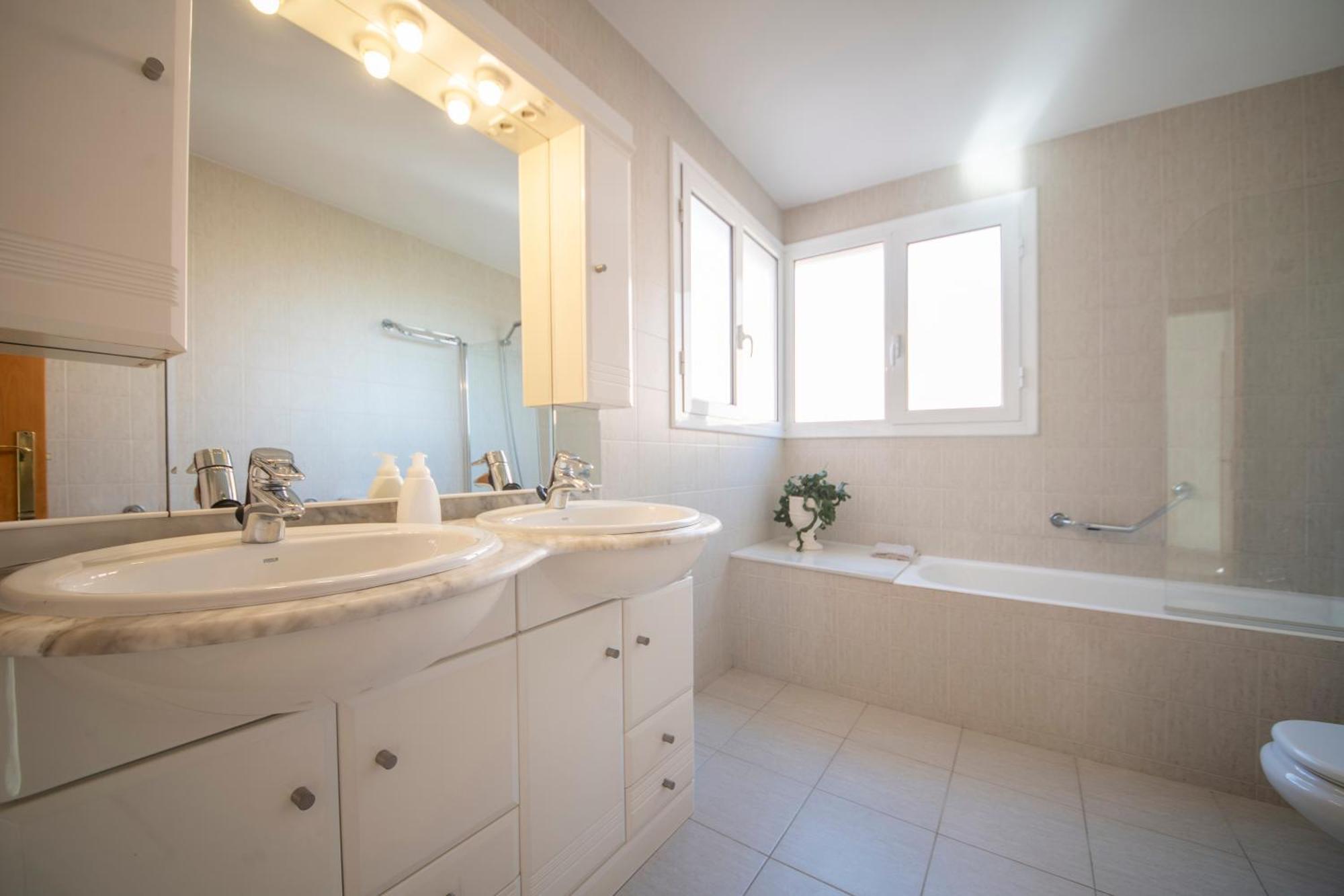 Villa Bali Genials Vistes Al Mar I Gran Piscina Sitges
