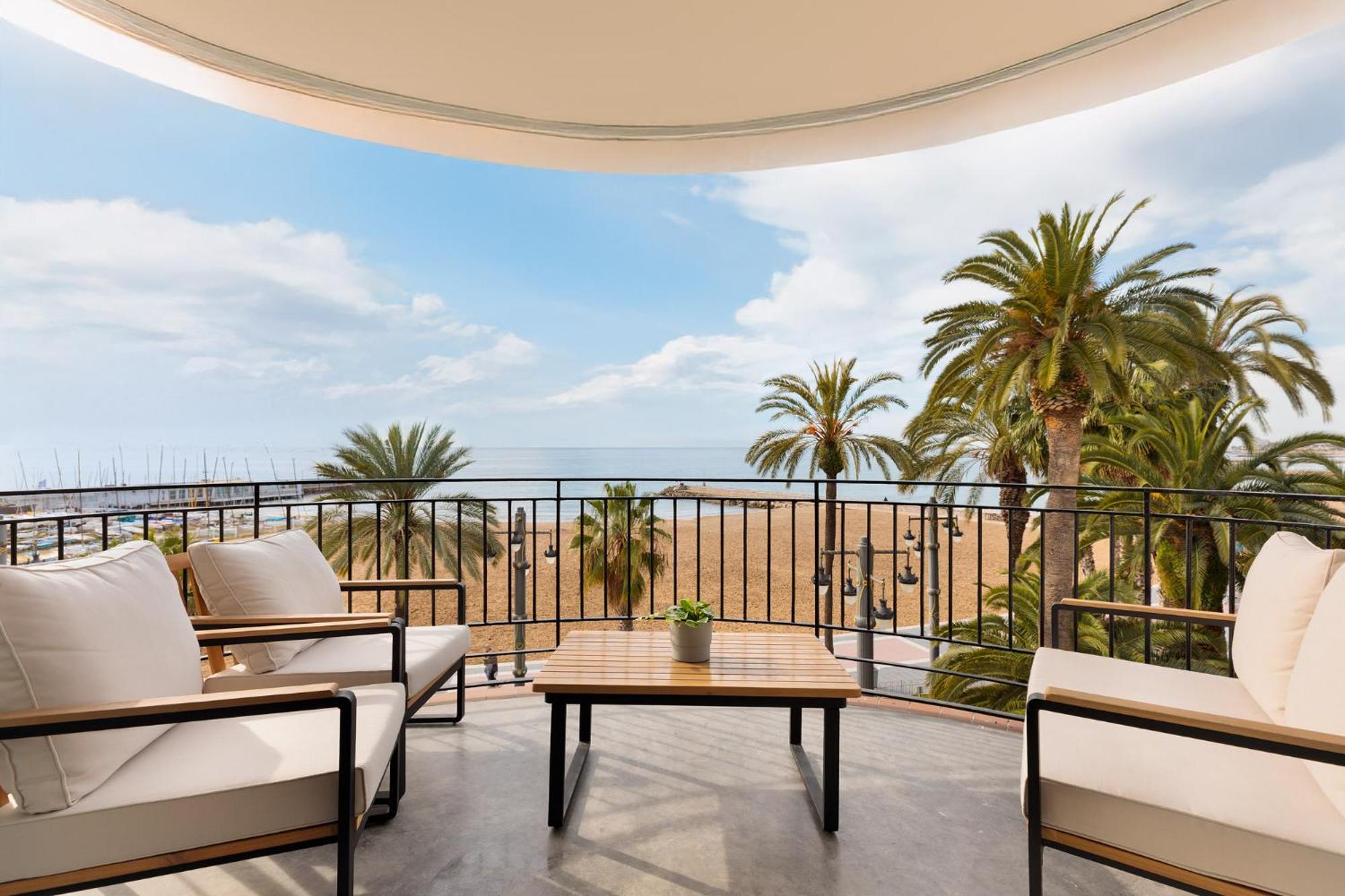 Group Ocean Sitges