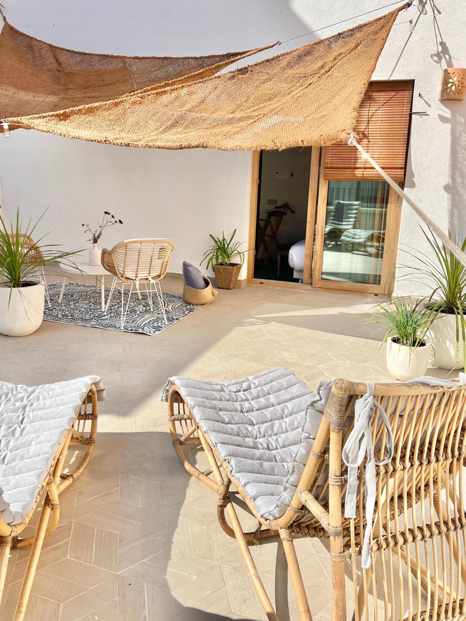 Montroig 5 Boutique Aparthotel