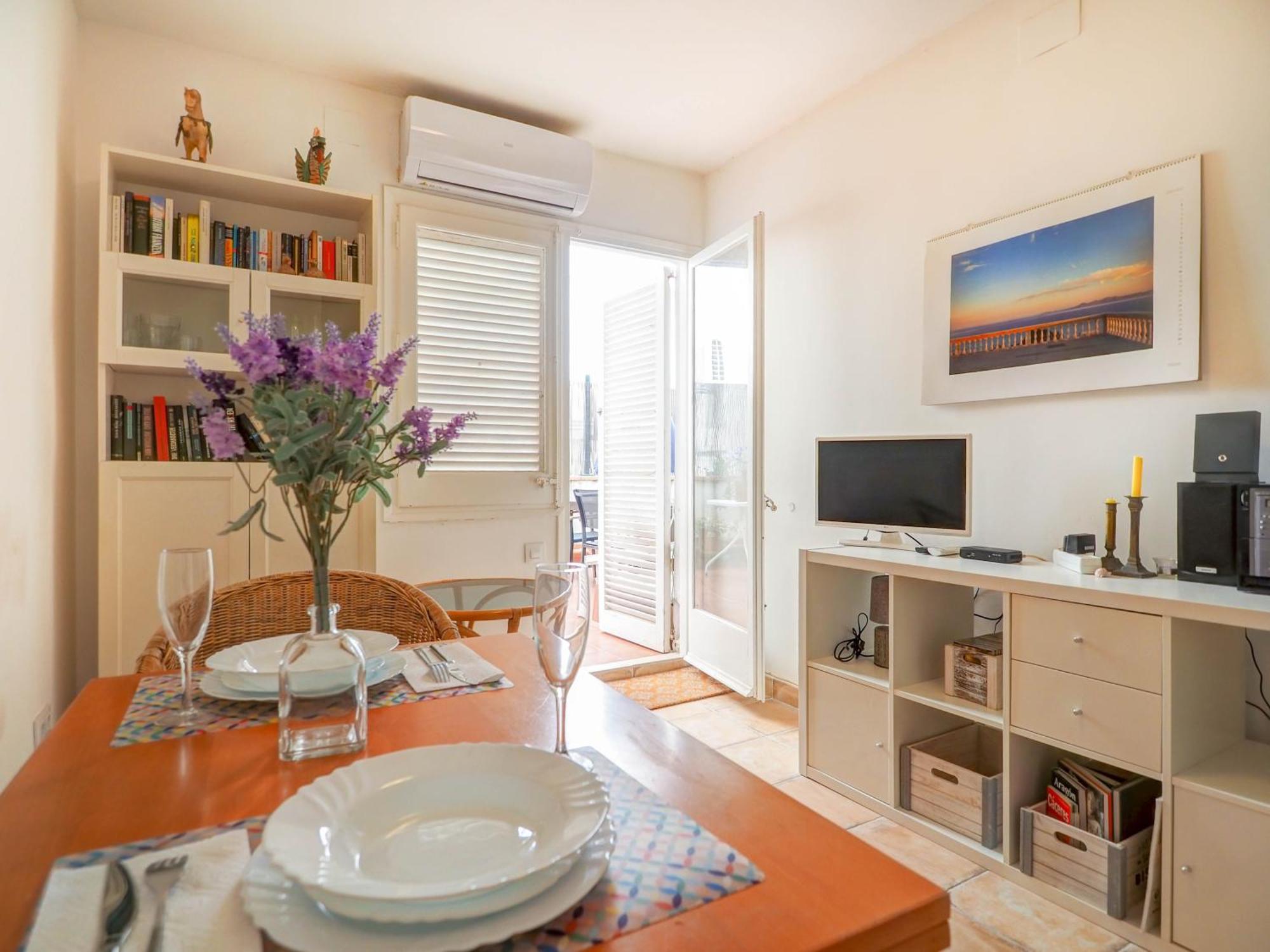 Gladiator By Hello Homes Apartment