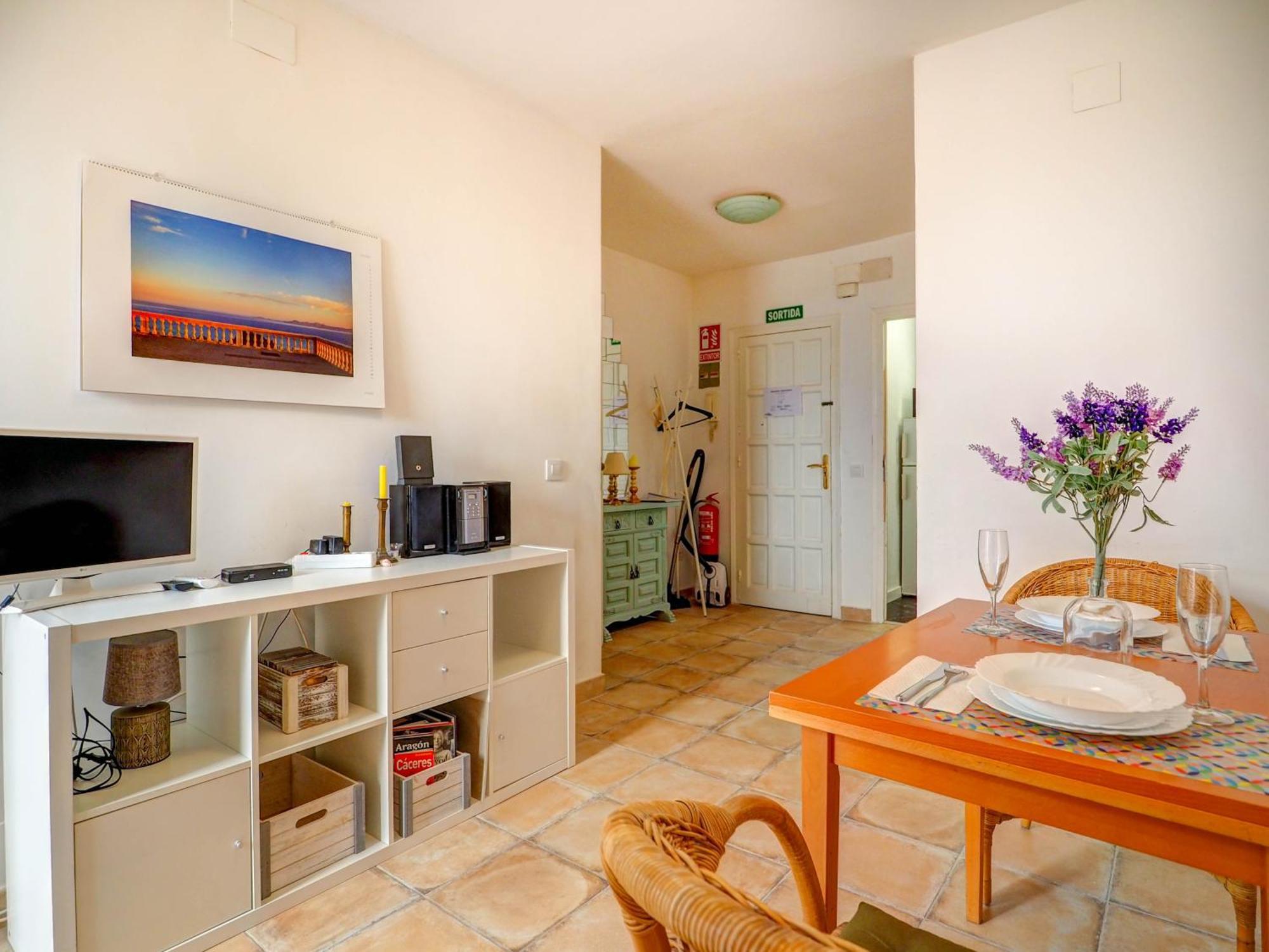 Gladiator By Hello Homes Apartment *