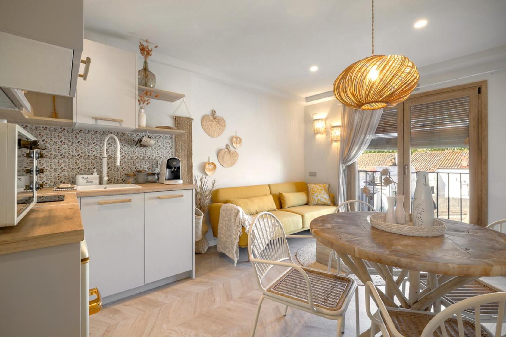 Montroig 5 Boutique Aparthotel
