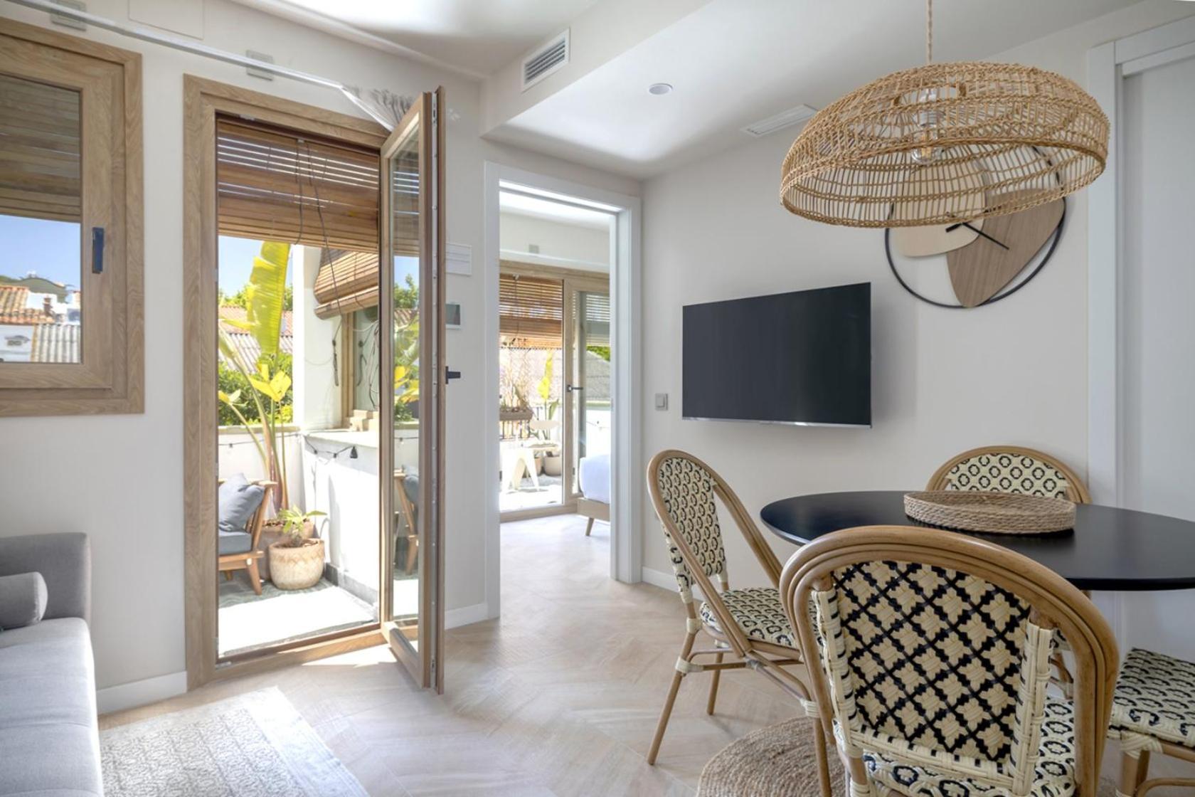 Montroig 5 Boutique Sitges