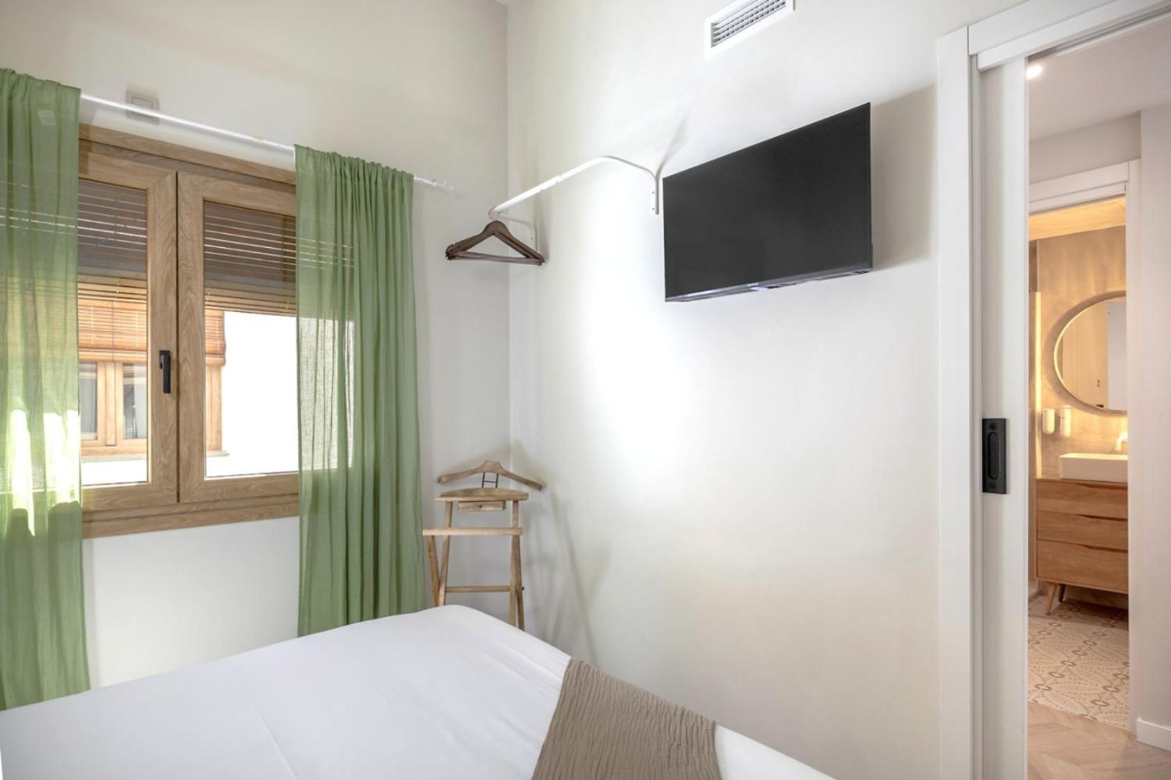 Montroig 5 Boutique Aparthotel *
