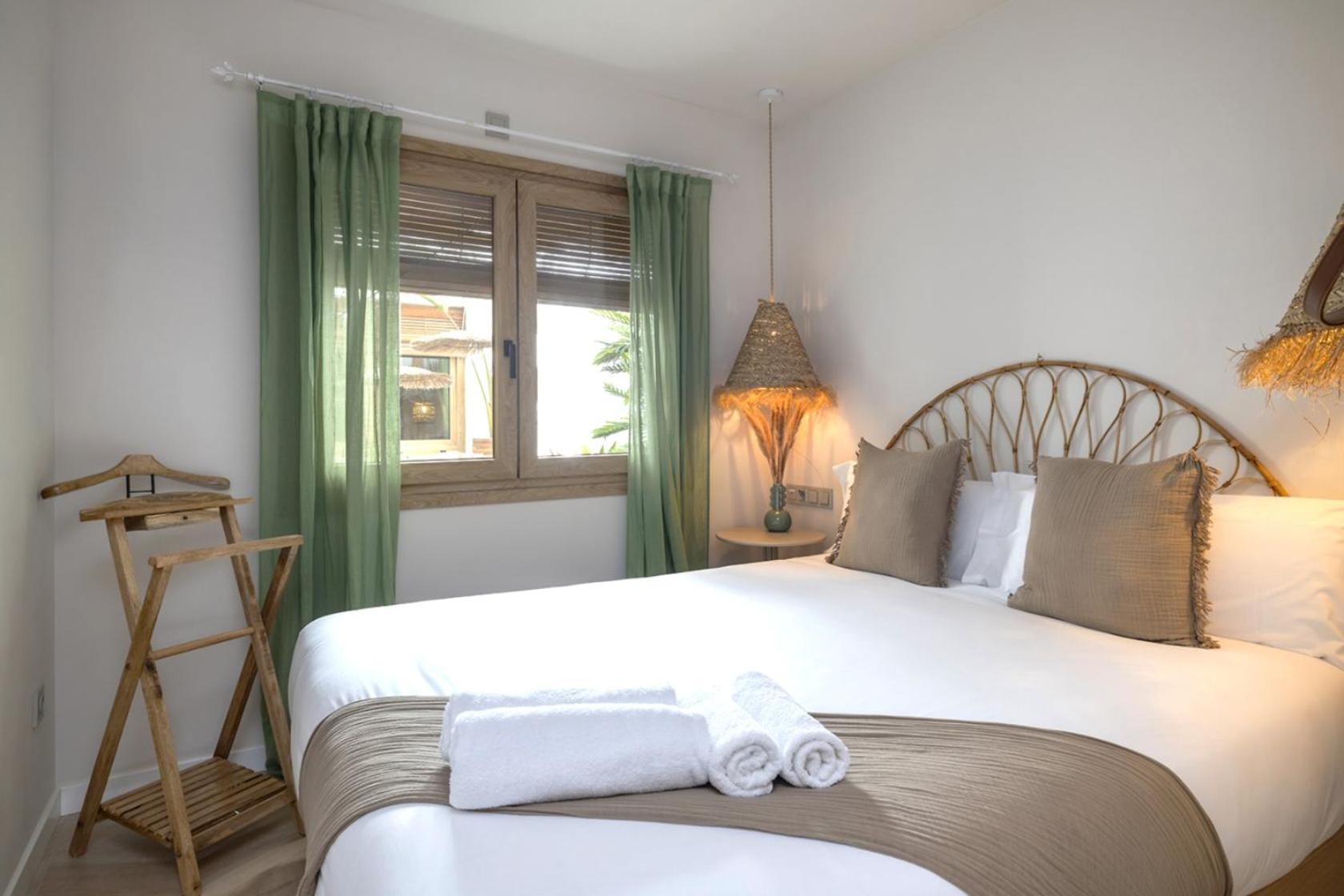 Montroig 5 Boutique Aparthotel *