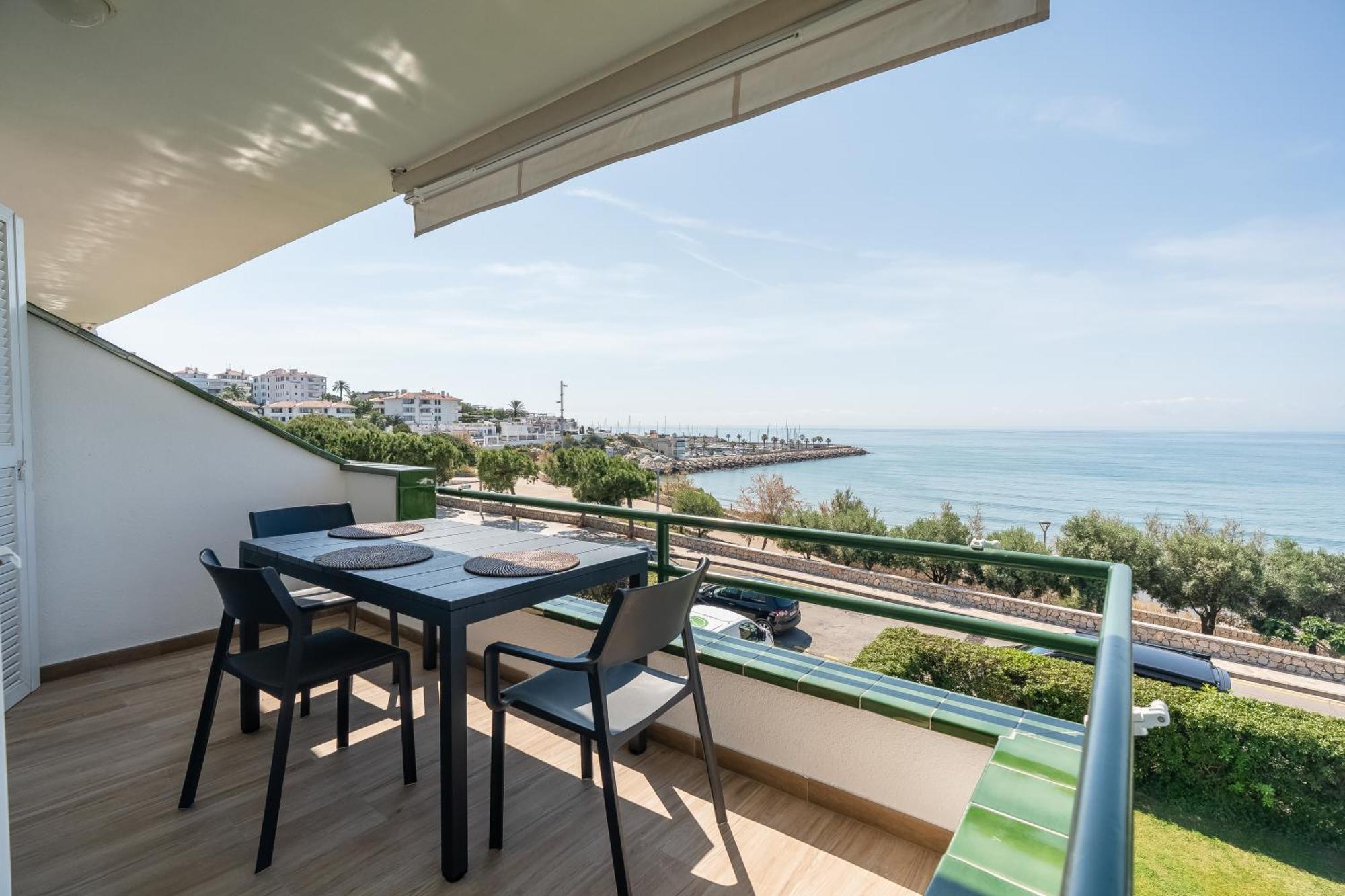 Frente Al Mar Sitges