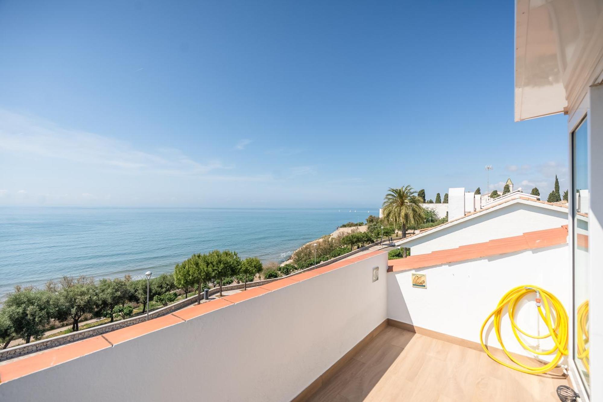 Frente Al Mar Sitges