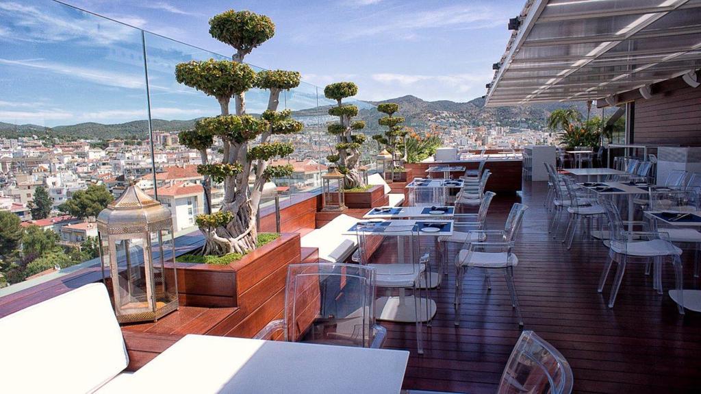 Hotel Mim & 4*
