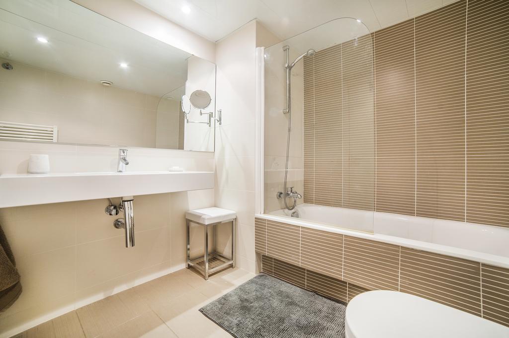 Luxury In Apartment *