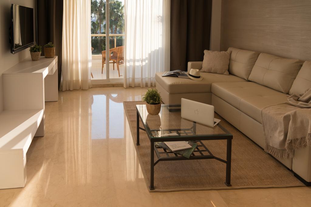 Mediterraneo Aparthotel 4*