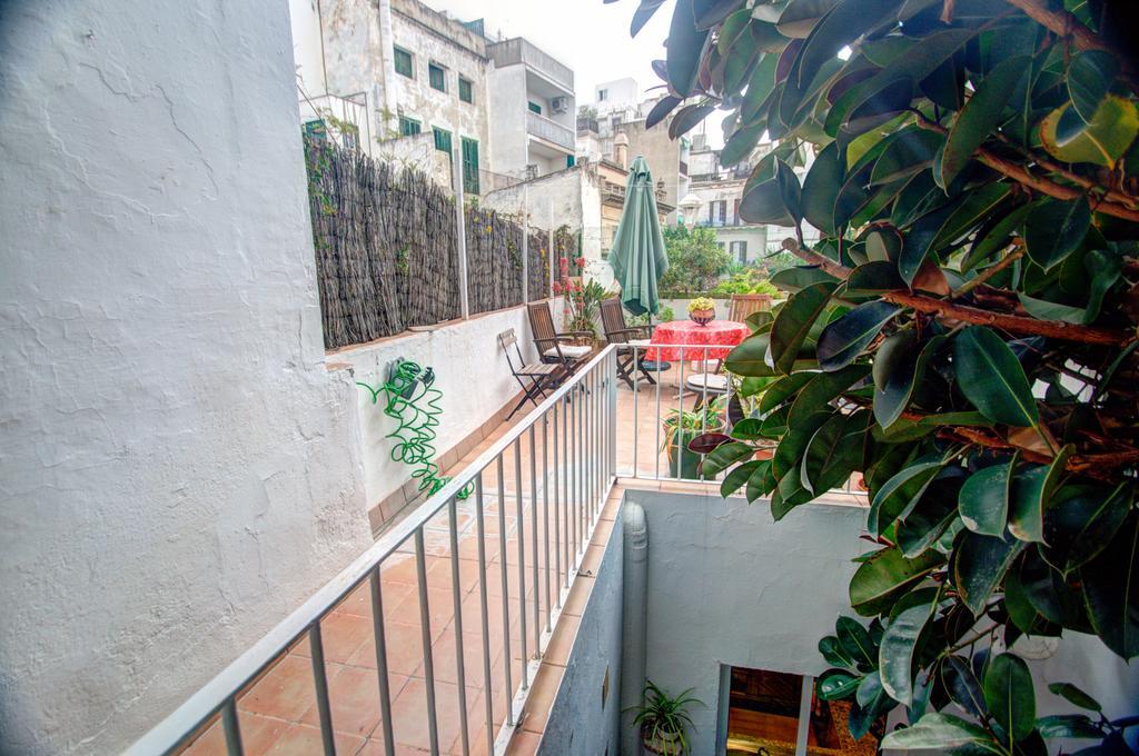 The Pink Pirate Sitges