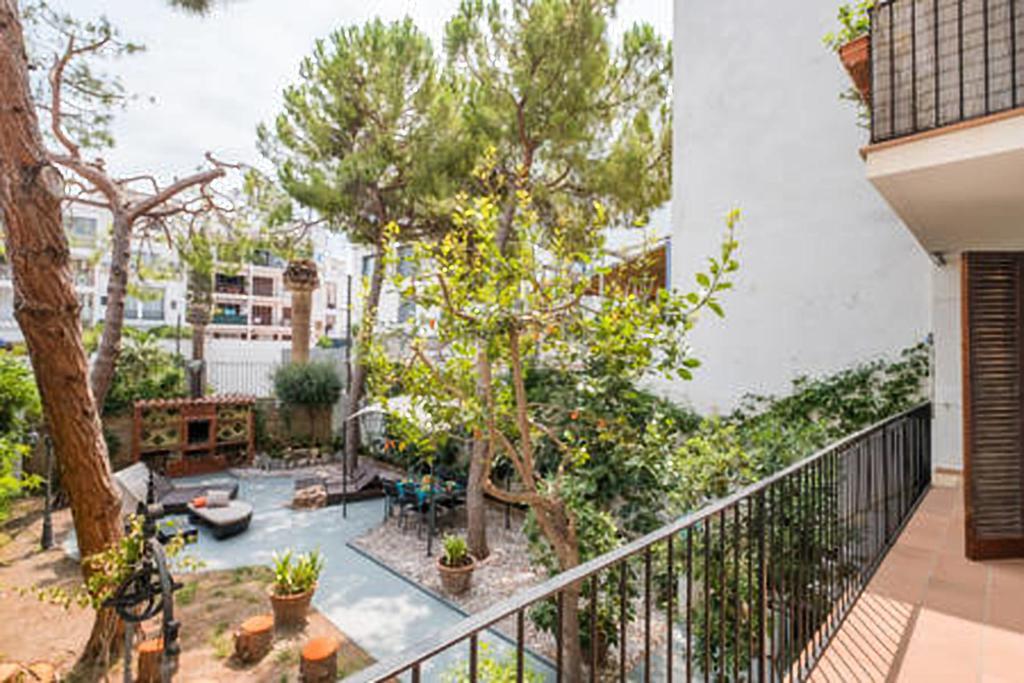 Apartment 3 Bedroom With Private Garden On Location Centre