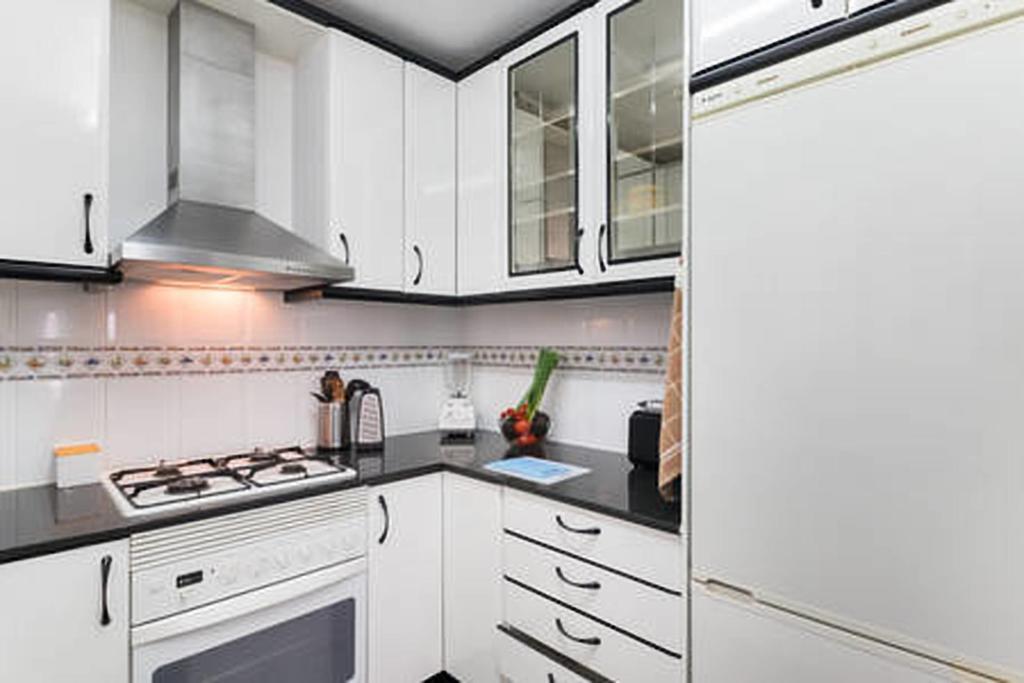 3 Bedroom With Private Garden On Location Centre Sitges