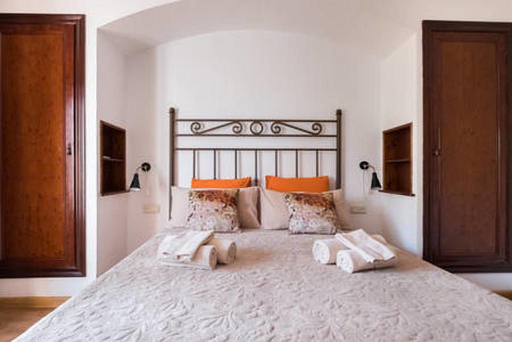 Apartment 3 Bedroom With Private Garden On Location Centre