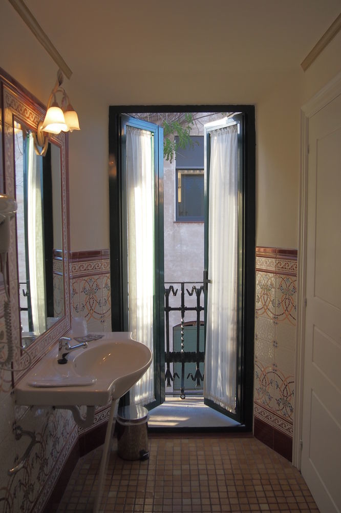 Hotel Noucentista