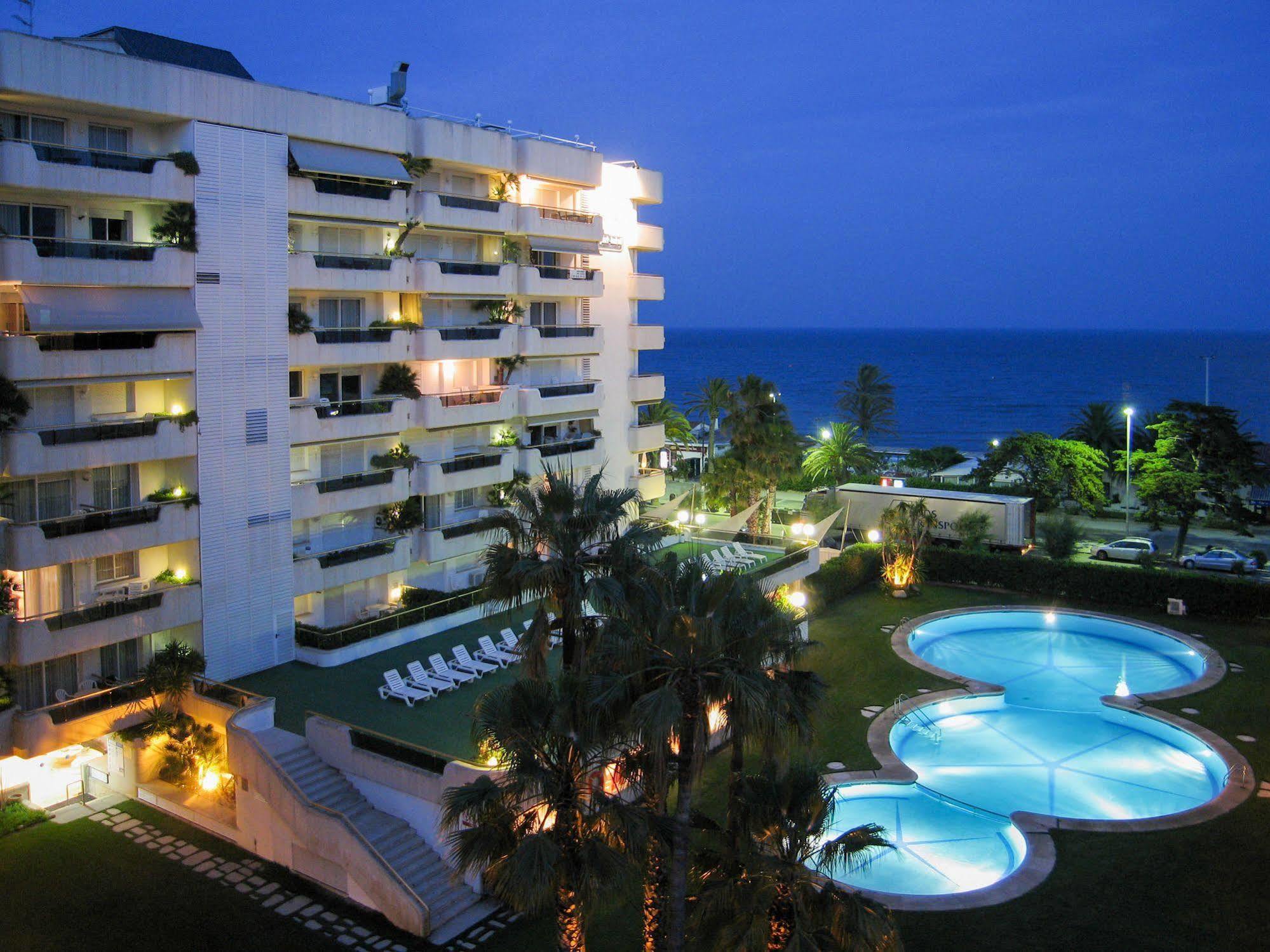 Aparthotel Mediterraneo