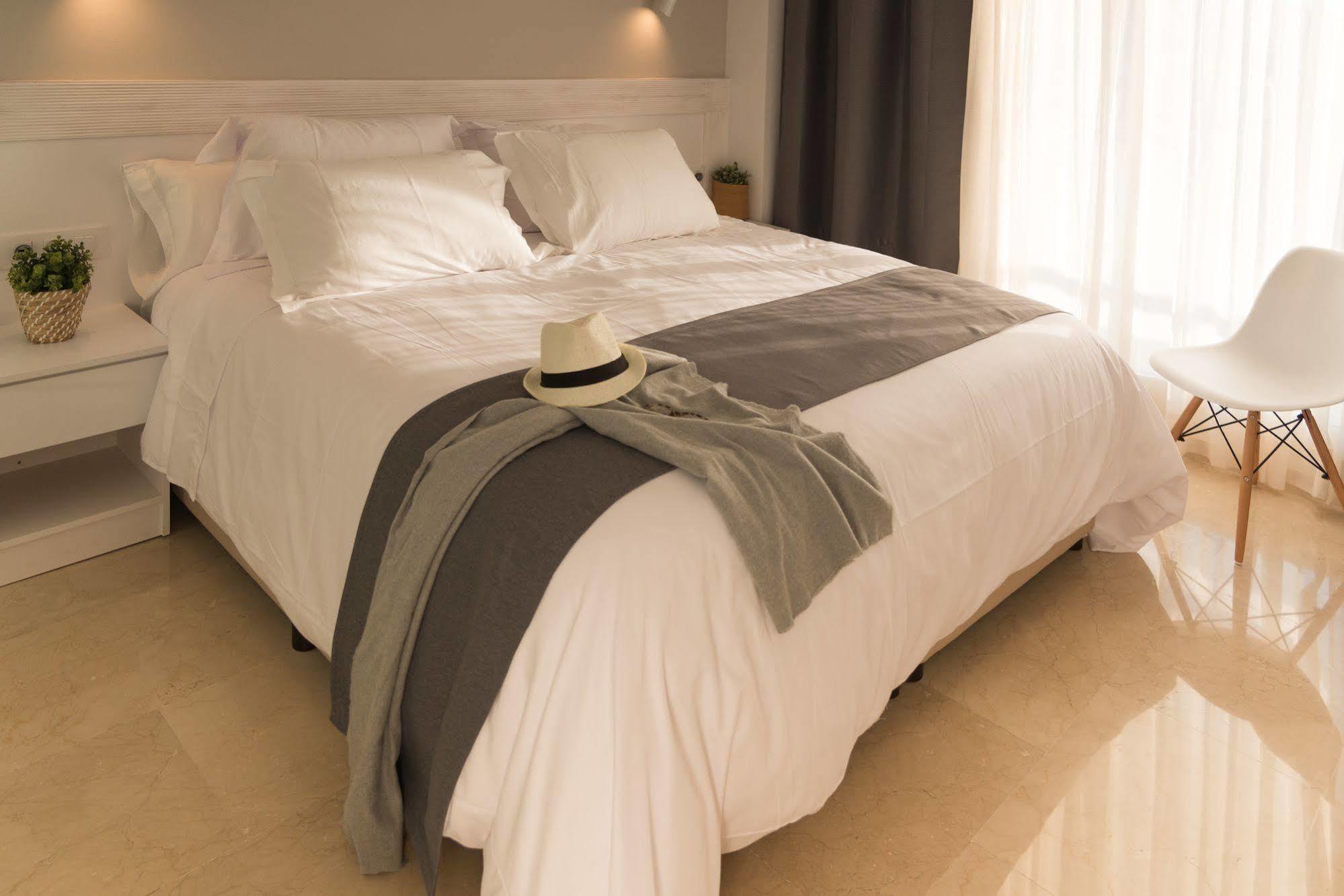 Mediterraneo Aparthotel