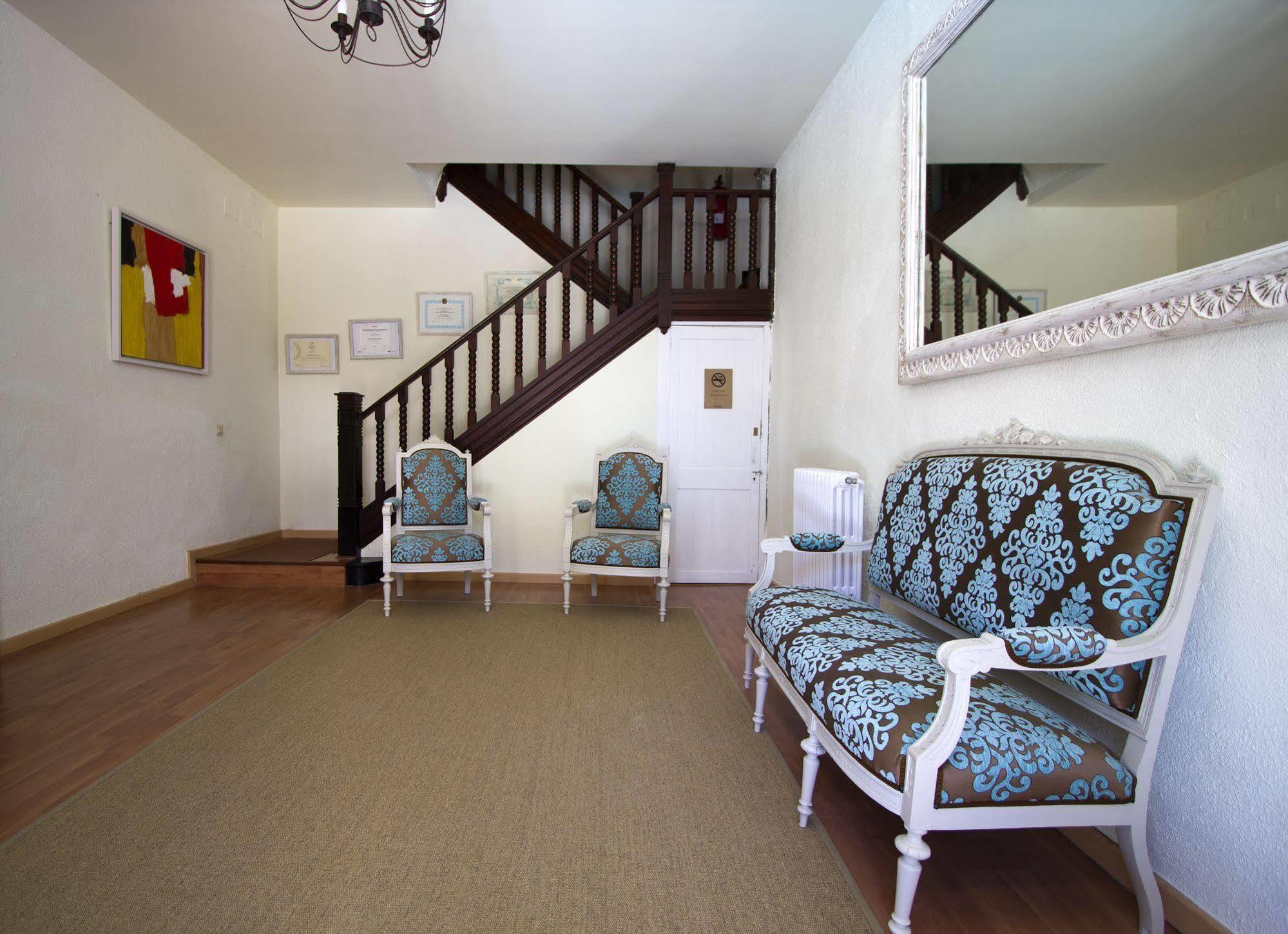 Capri Hotel 3*