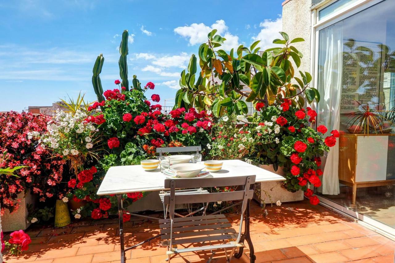 Secret Garden By Hello Homes Apartment *