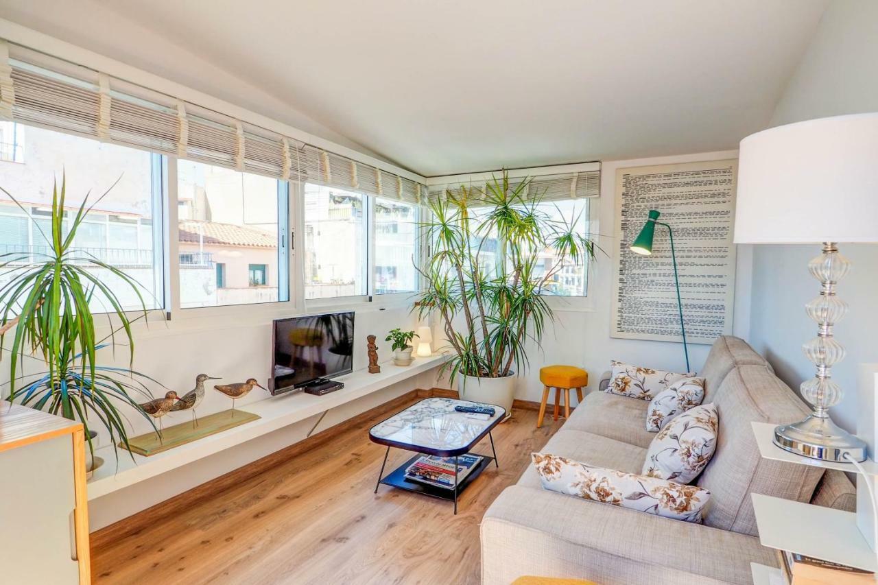 Secret Garden By Hello Homes Apartment