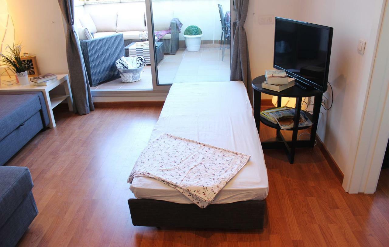 Atico 2 Min A Playa San Sebastian Apartment Sitges