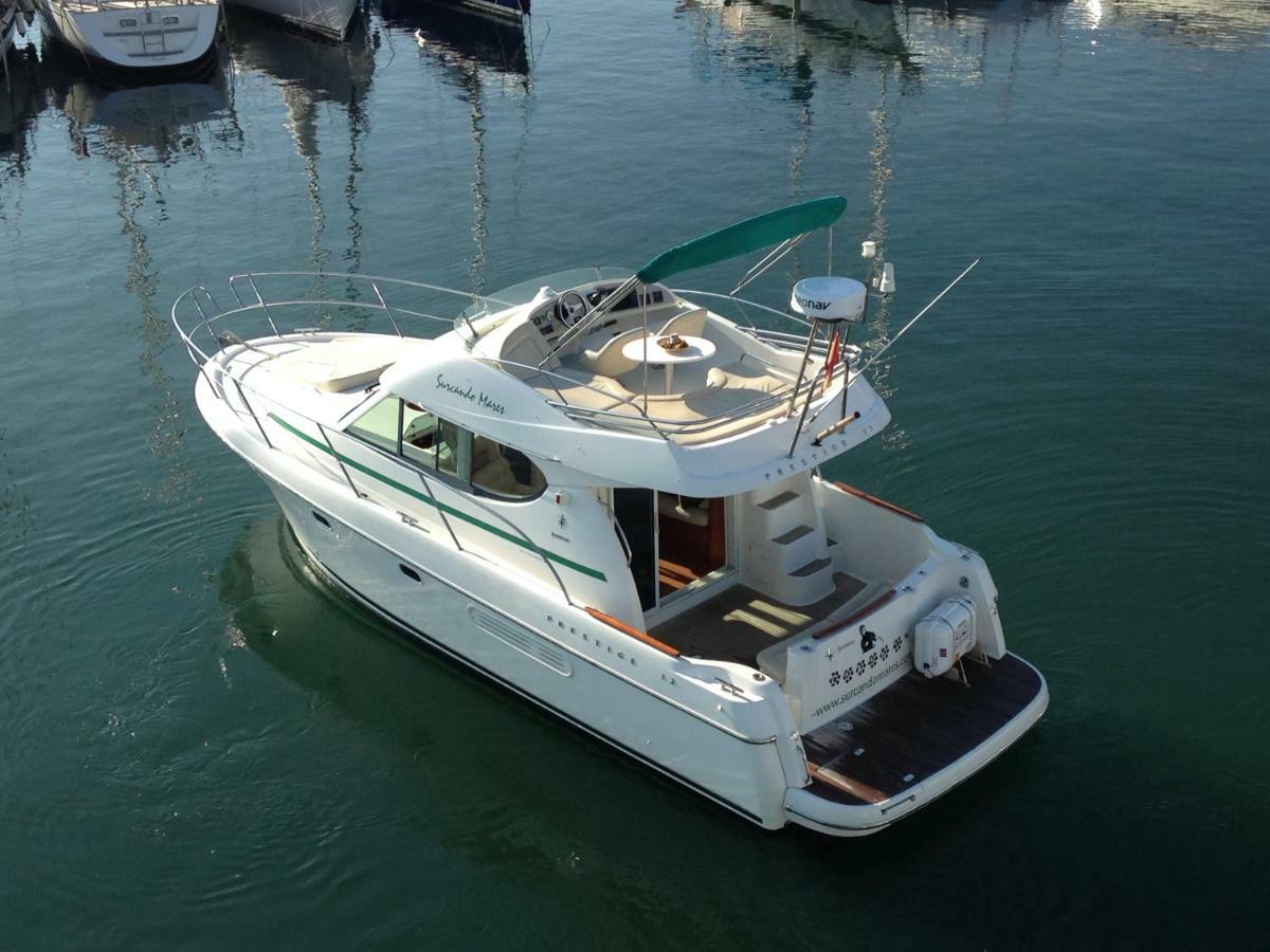 Yate 32 Pies Jeanneau Botel *
