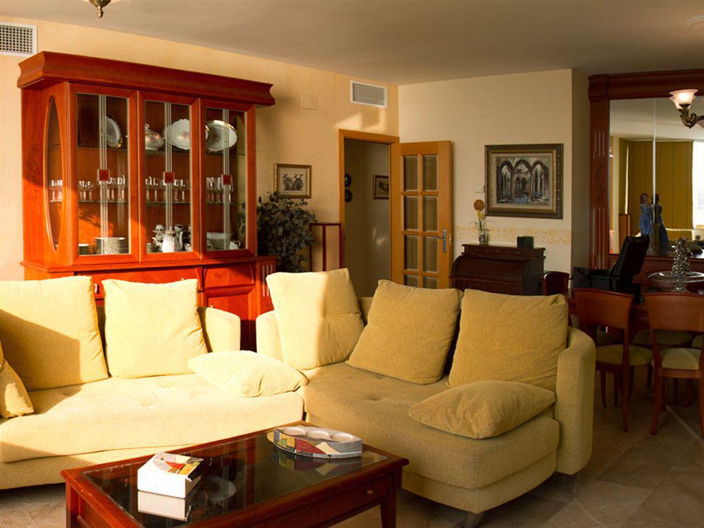 Port 4* Sitges