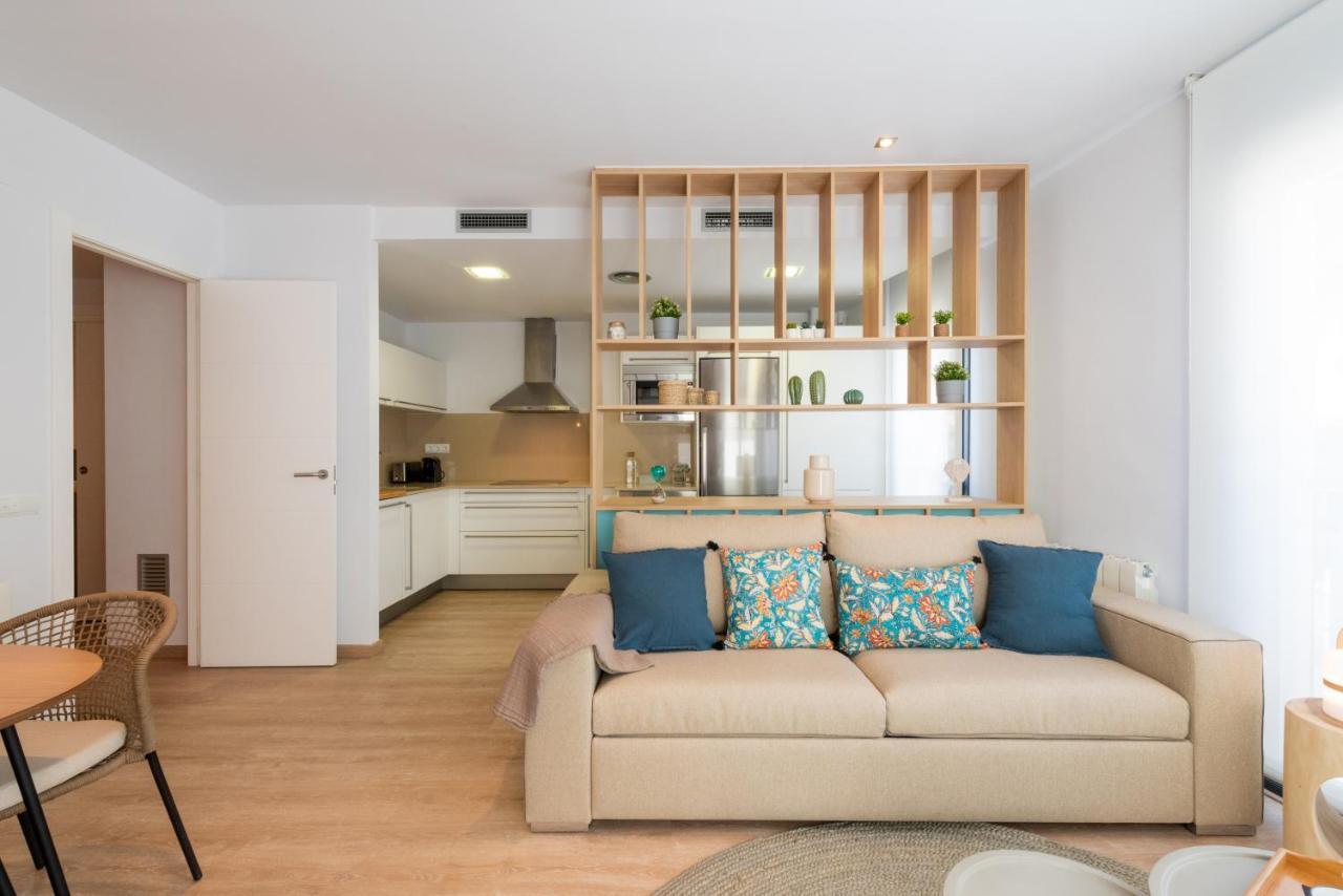 Apartment Centre. Simply Charming
