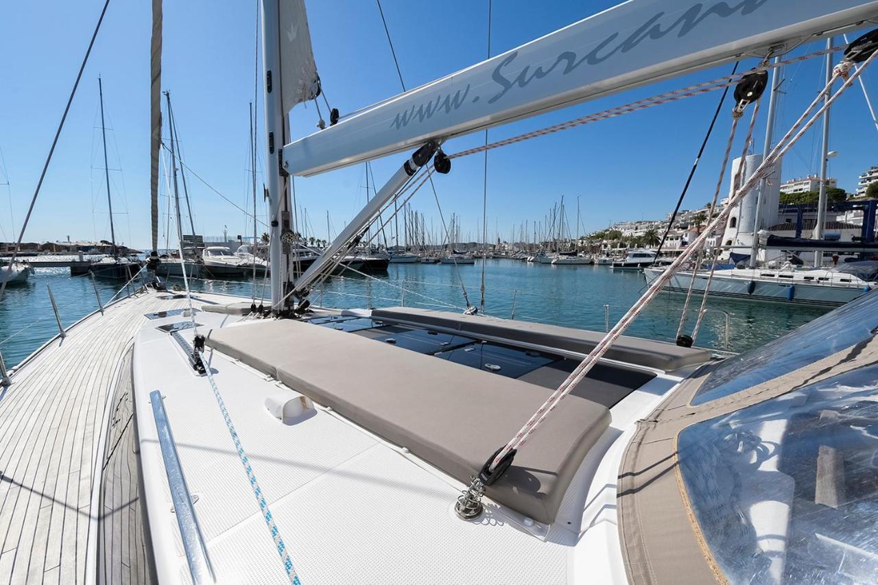 Bavaria 56 / Velero Botel Sitges
