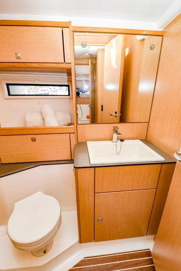 Bavaria 56 / Velero Botel Sitges