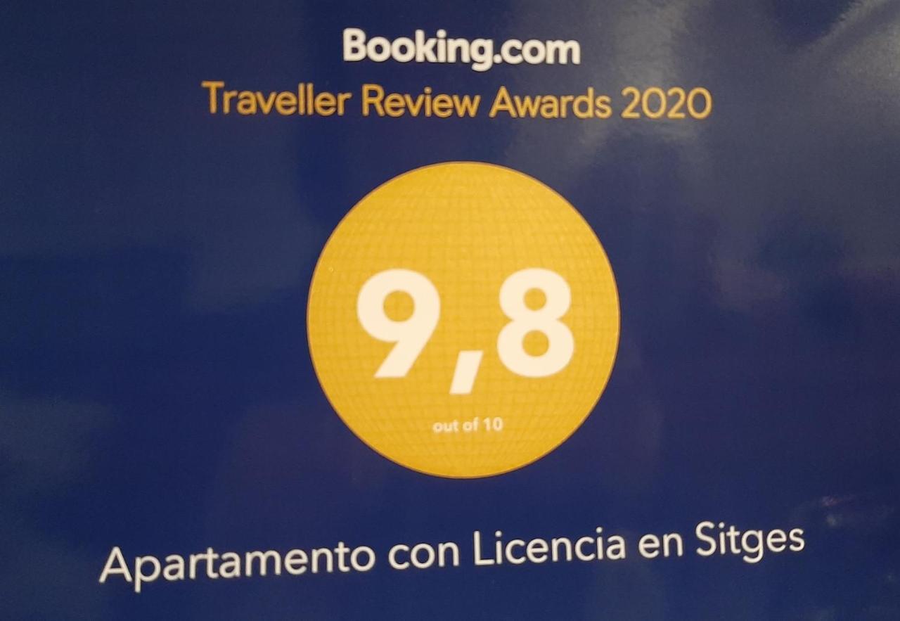 Con Licencia En Apartamento Sitges