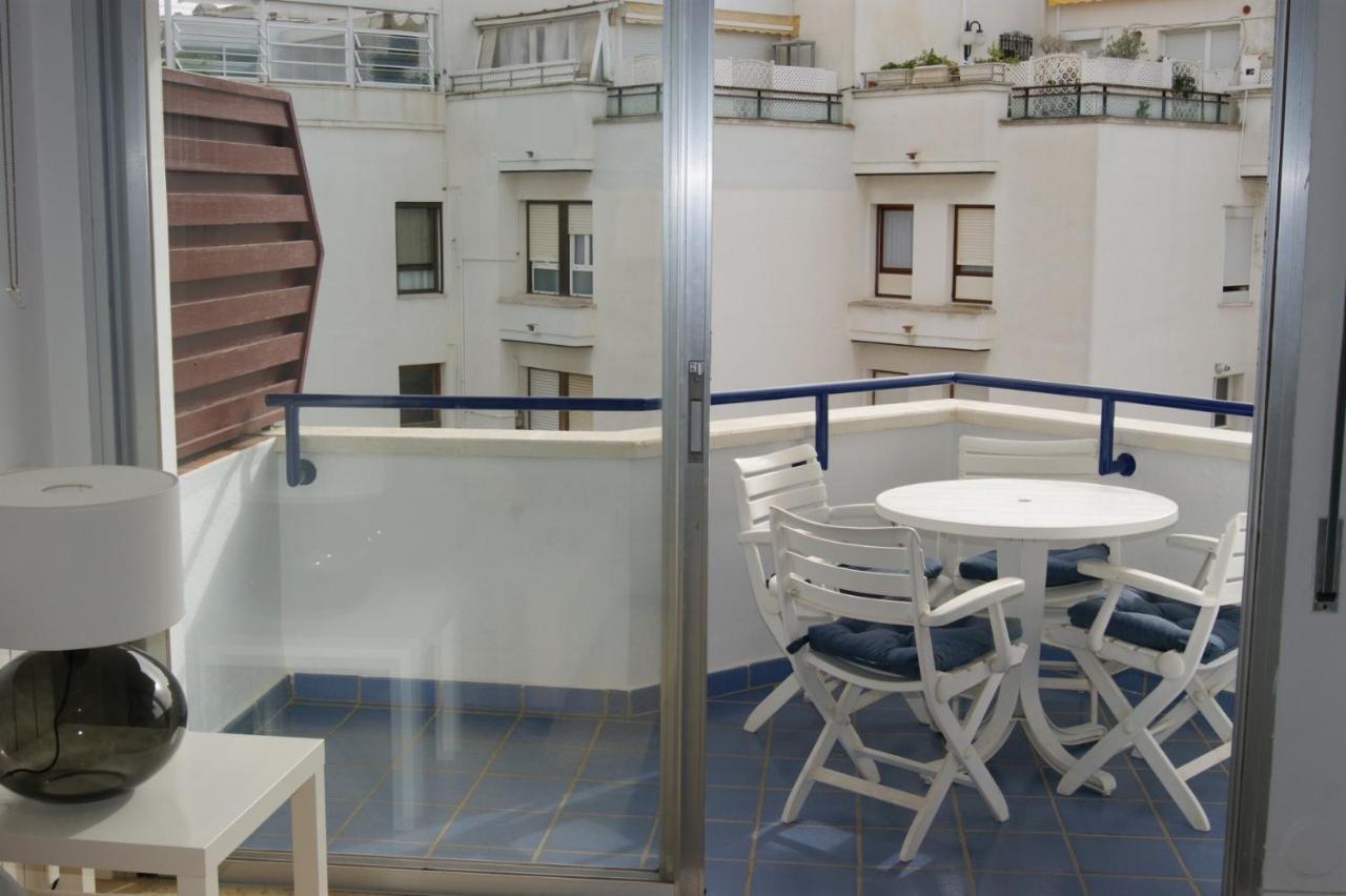 Vinyet Sunshine 2 Bed 2 Bath Steps From The